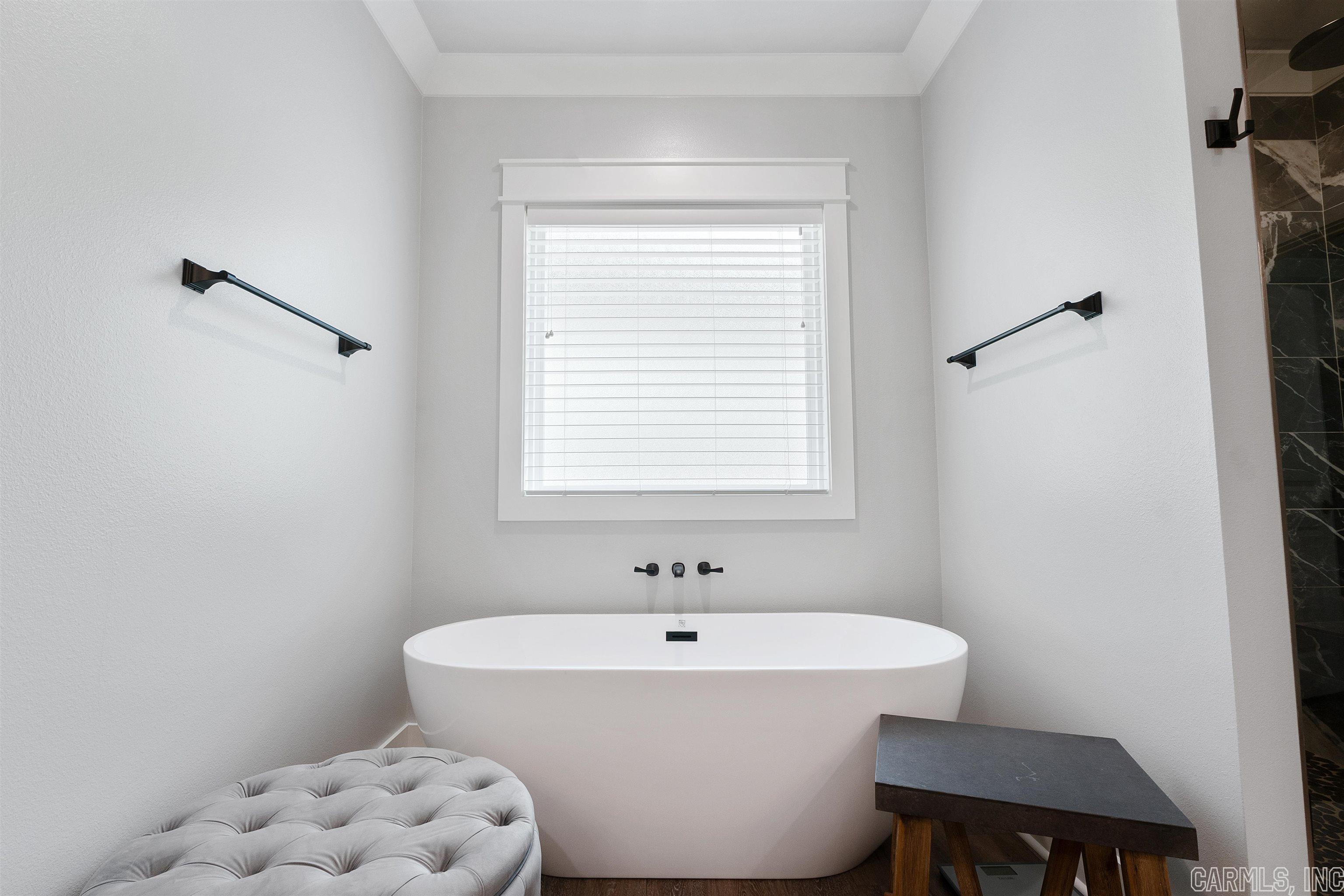 WEATHERSTONE - Residential
