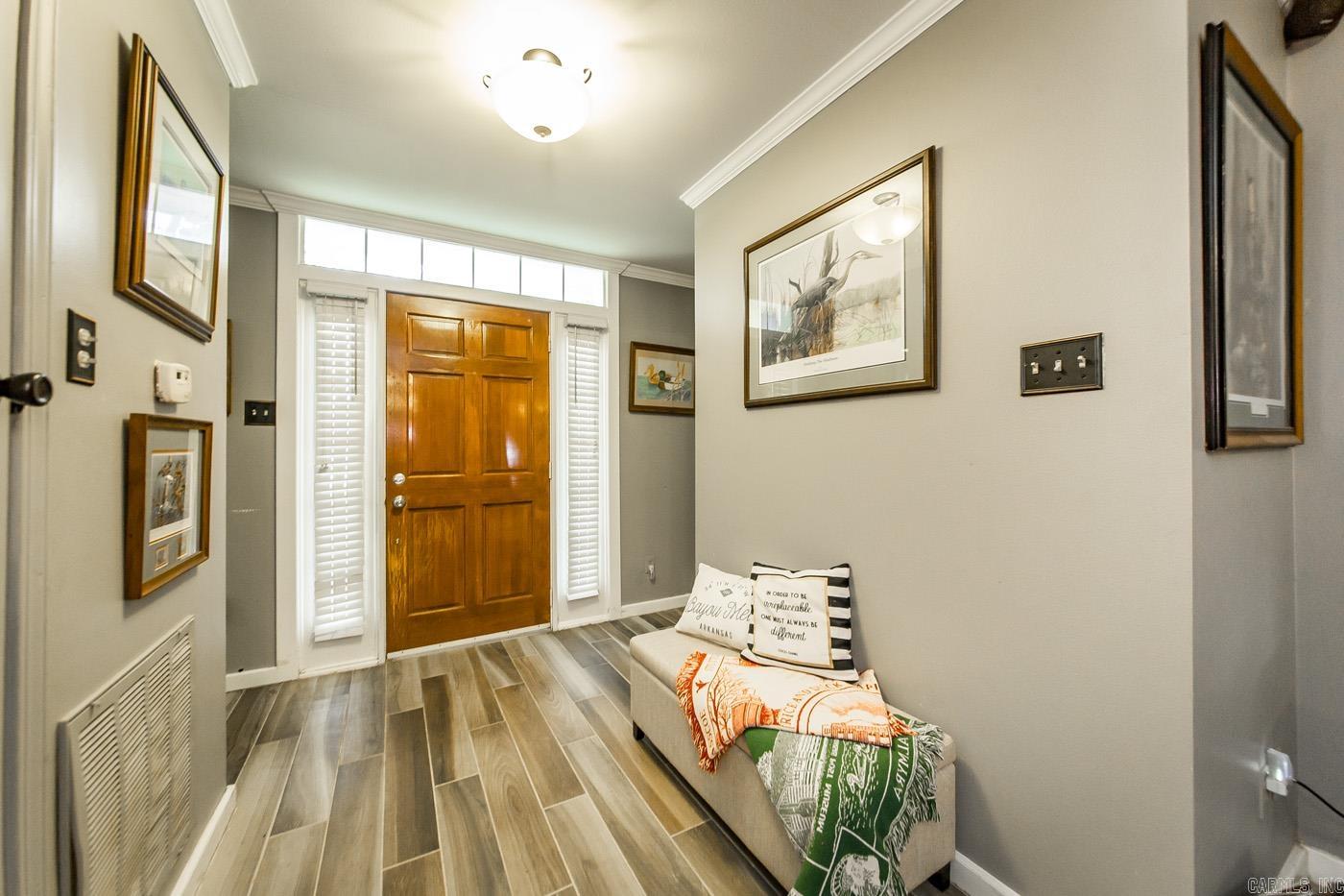 WOODWARD - Residential