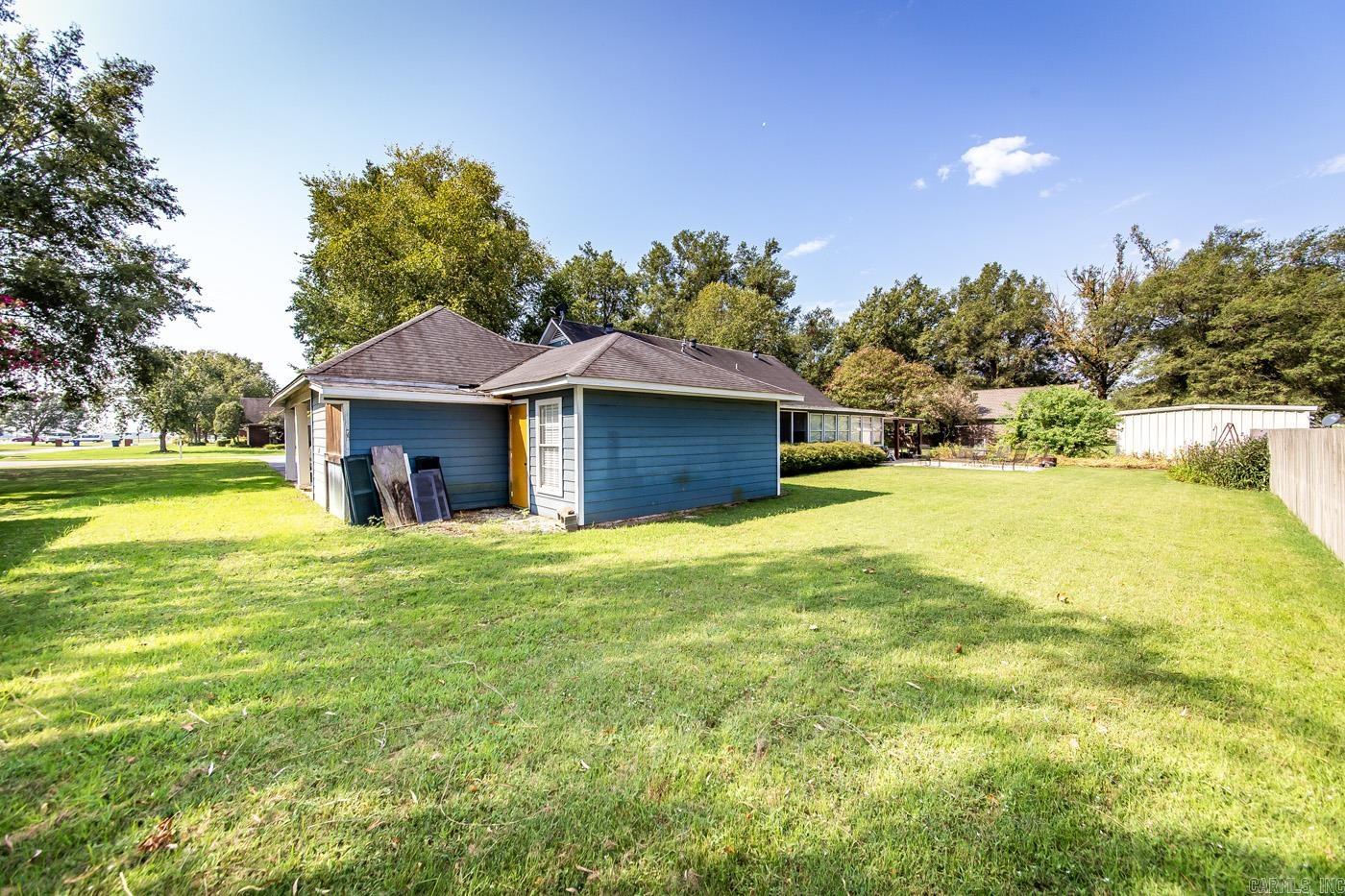 WOODWARD - Residential