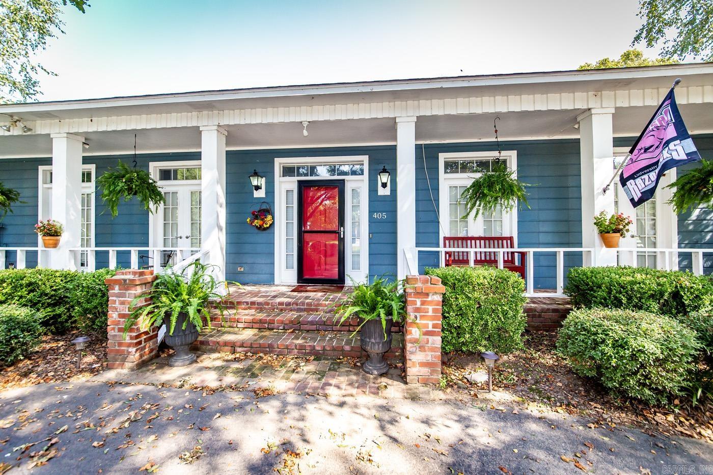 WOODWARD - Residential