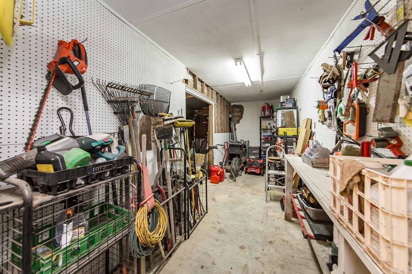 WOODWARD - Residential