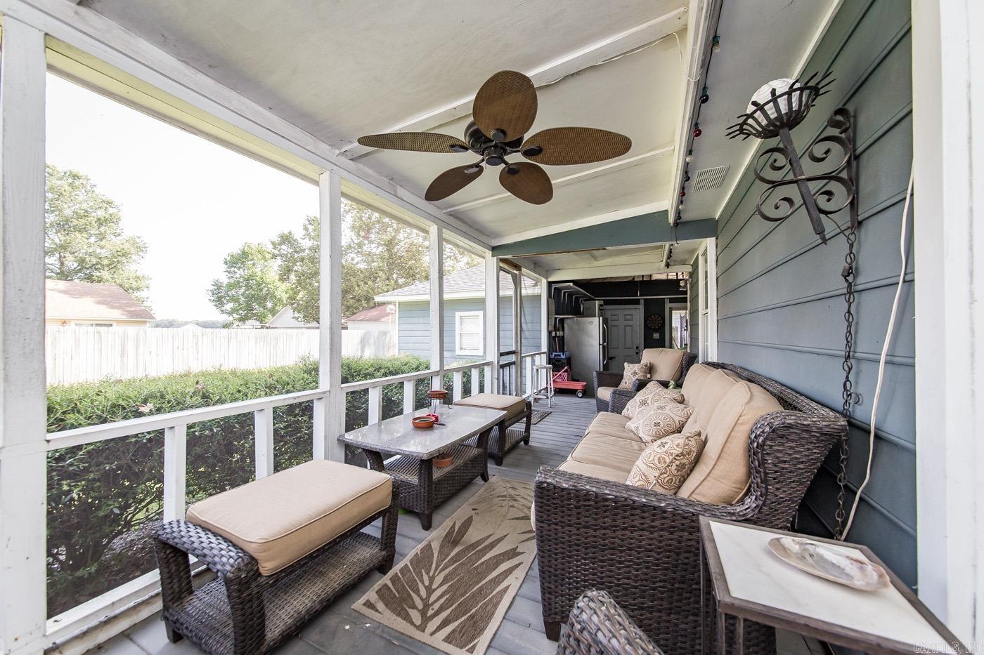 WOODWARD - Residential