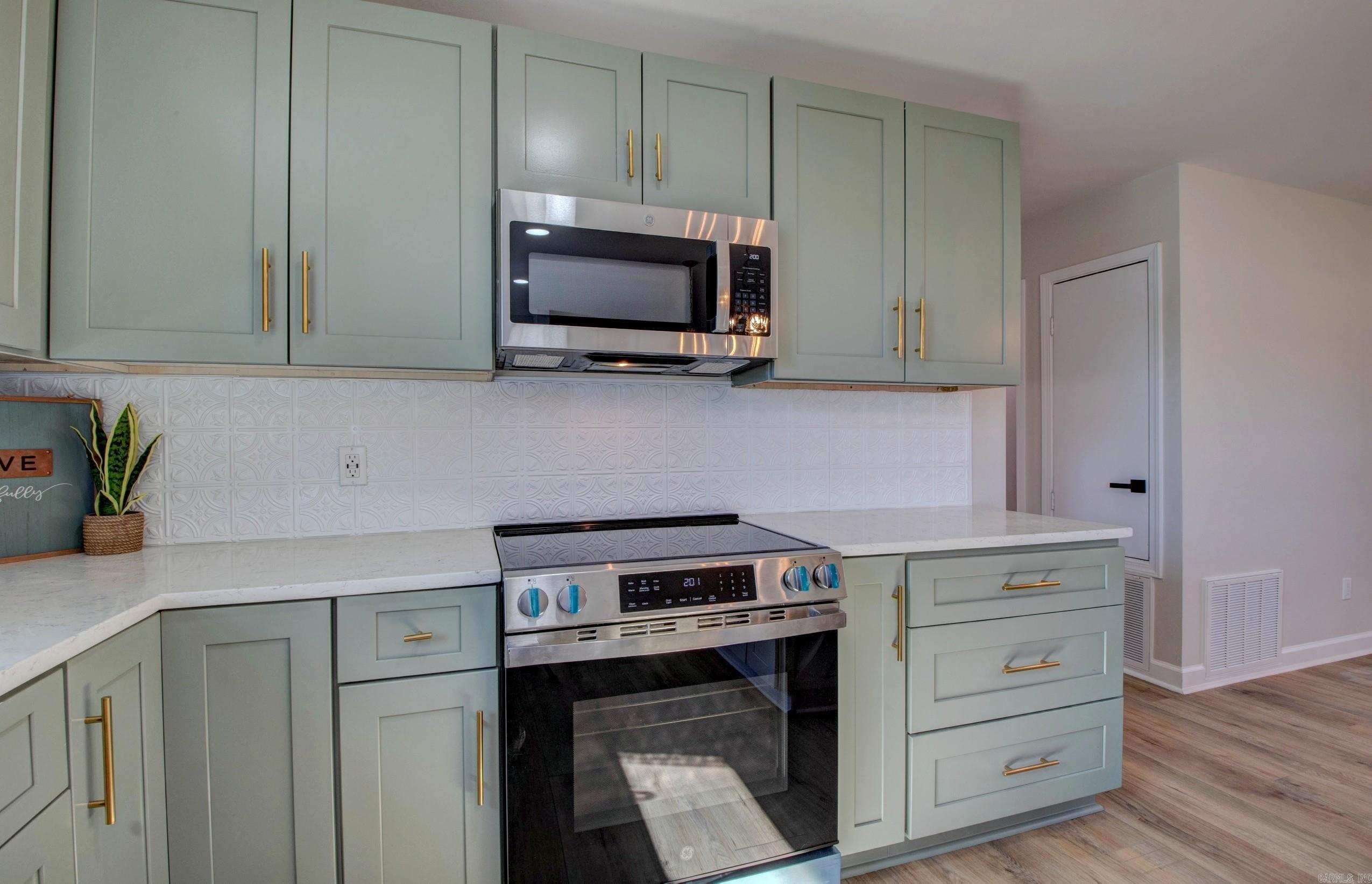 Higden Bay - Residential