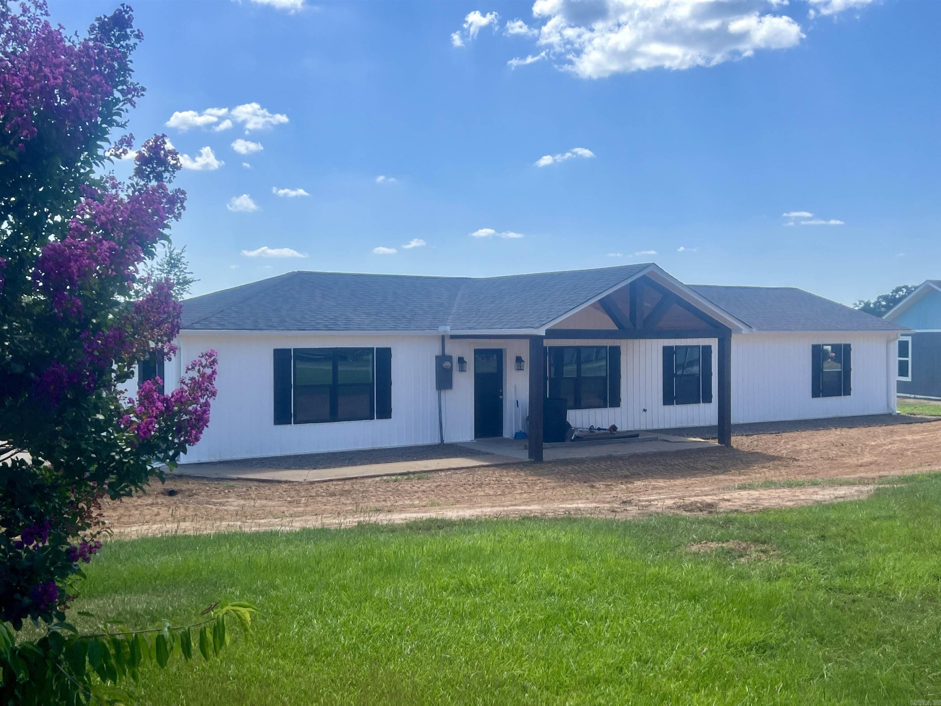 Higden Bay - Residential
