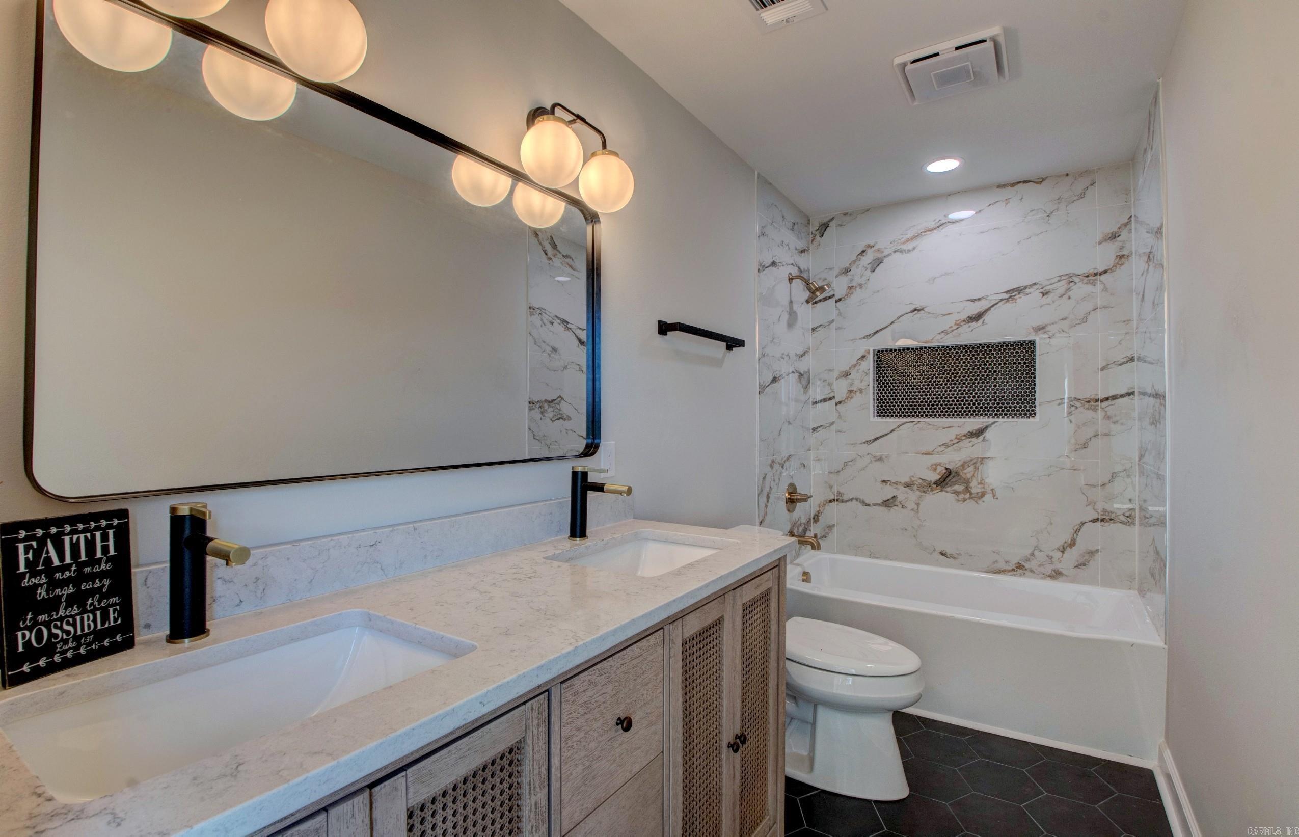 Higden Bay - Residential