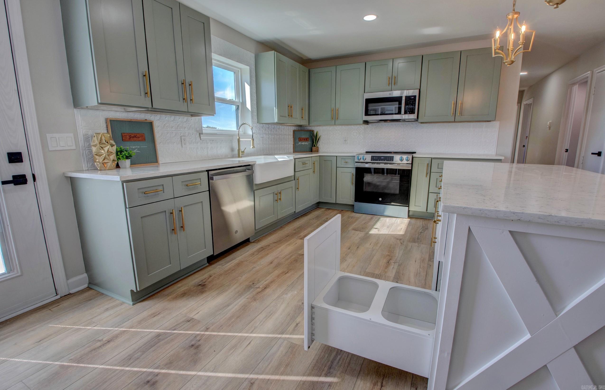 Higden Bay - Residential