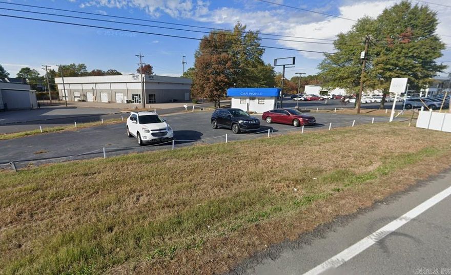 Auto Sales lot with 200 Sq Ft Office with approximately 183' highway frontage on Warden Rd and Hwy 67/167.  High visibility and high traffic.