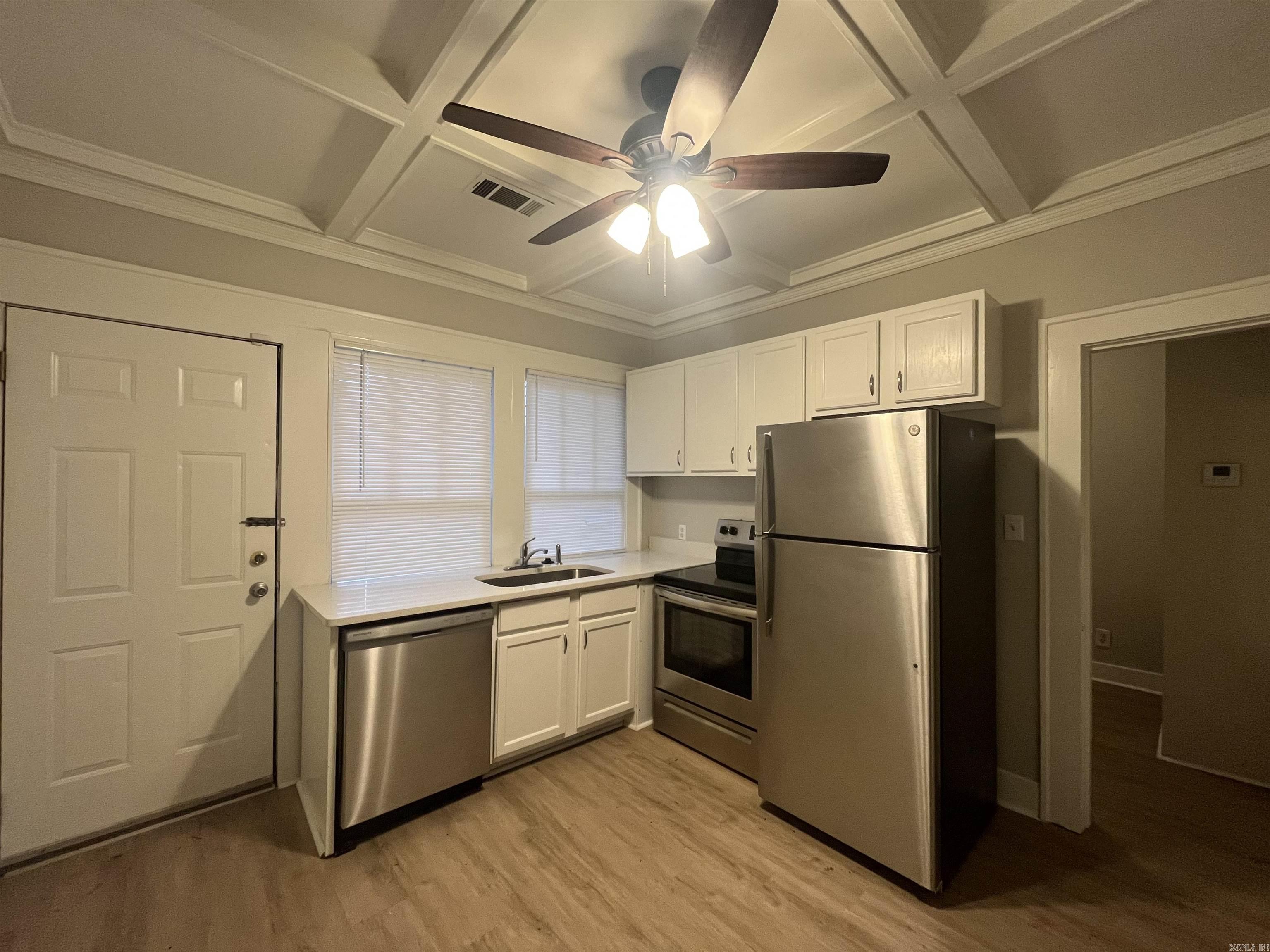 Boones - Residential Lease