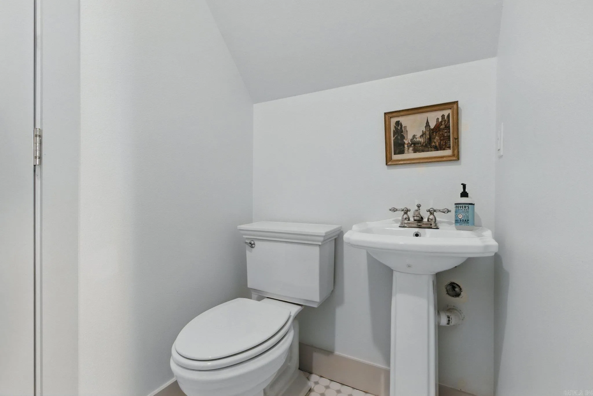 Benton, Arkansas 72019, United States, 4 Bedrooms Bedrooms, ,4 BathroomsBathrooms,Residential,Active,121