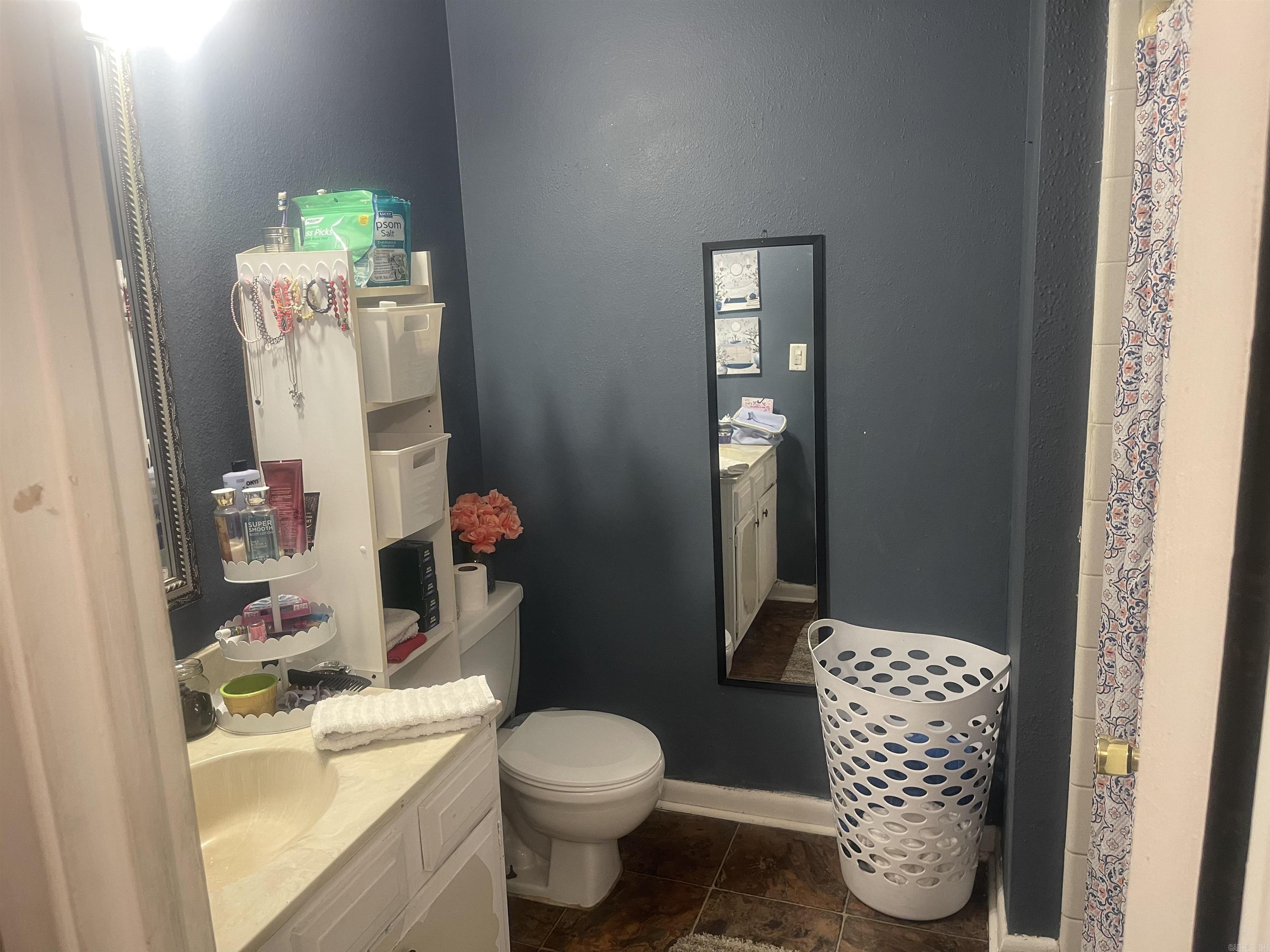 Oak Park Inside - Residential