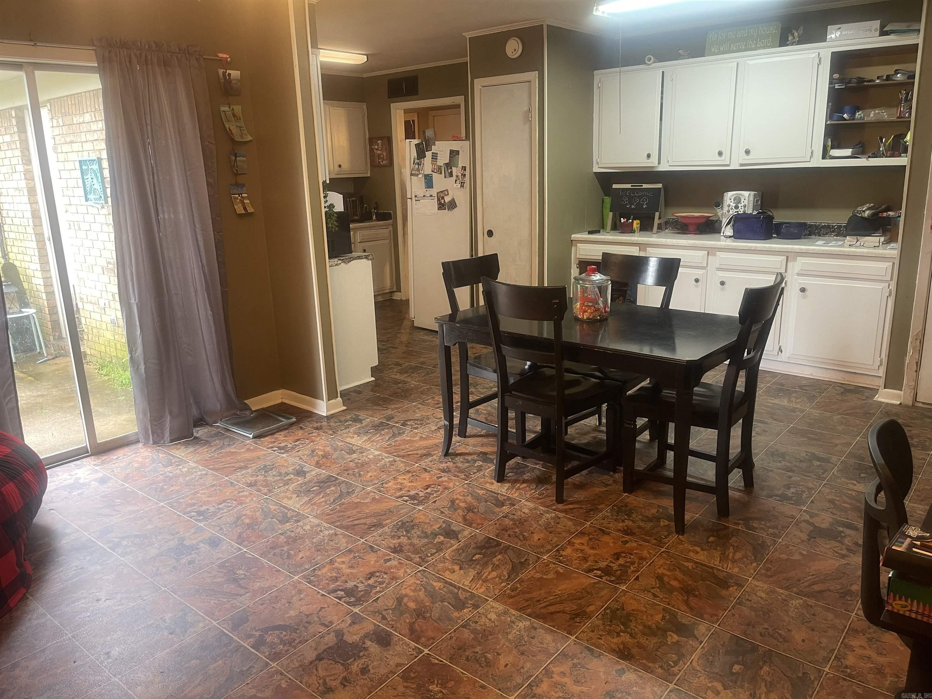 Oak Park Inside - Residential