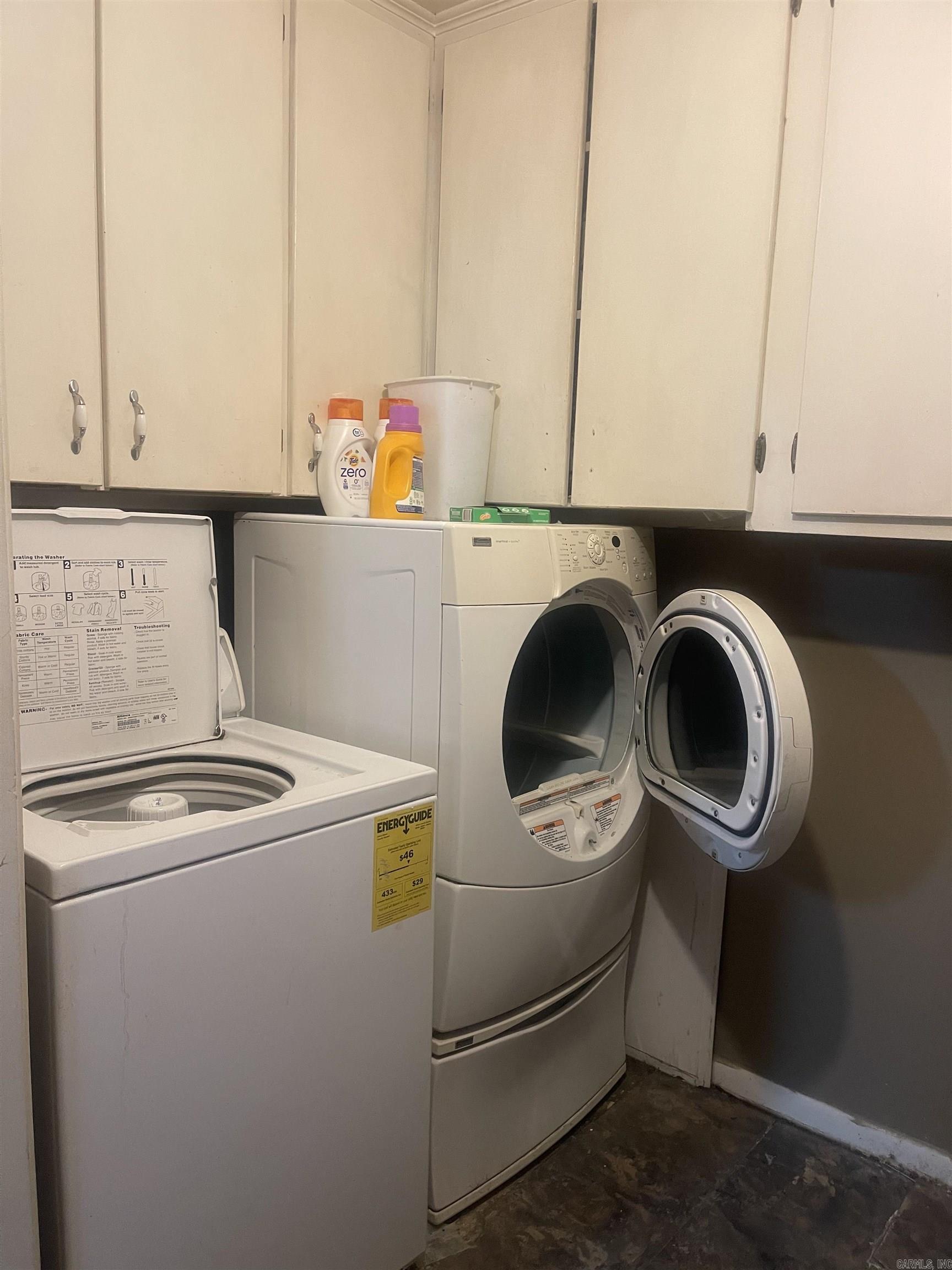 Oak Park Inside - Residential