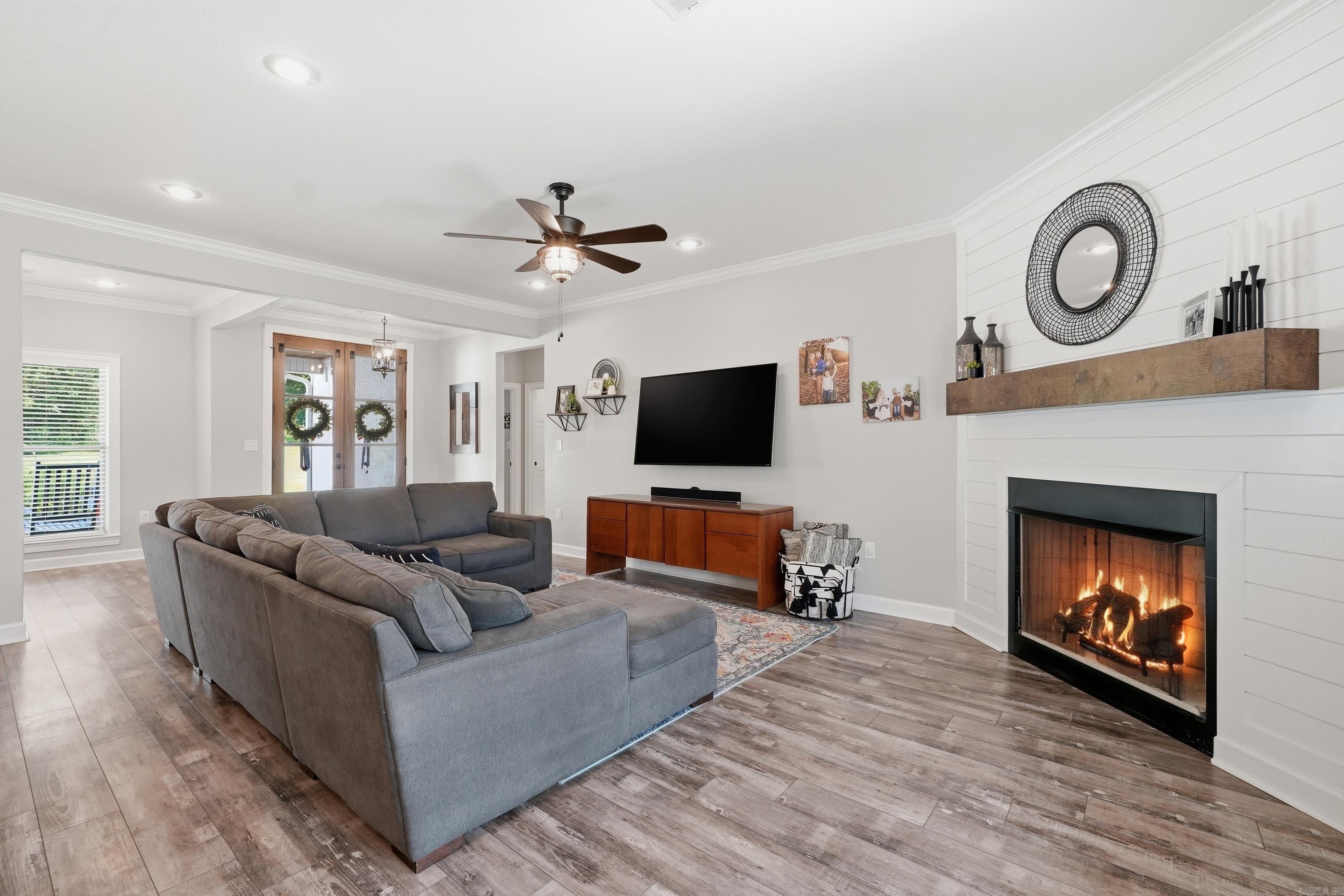 COYOTE RIDGE - Residential
