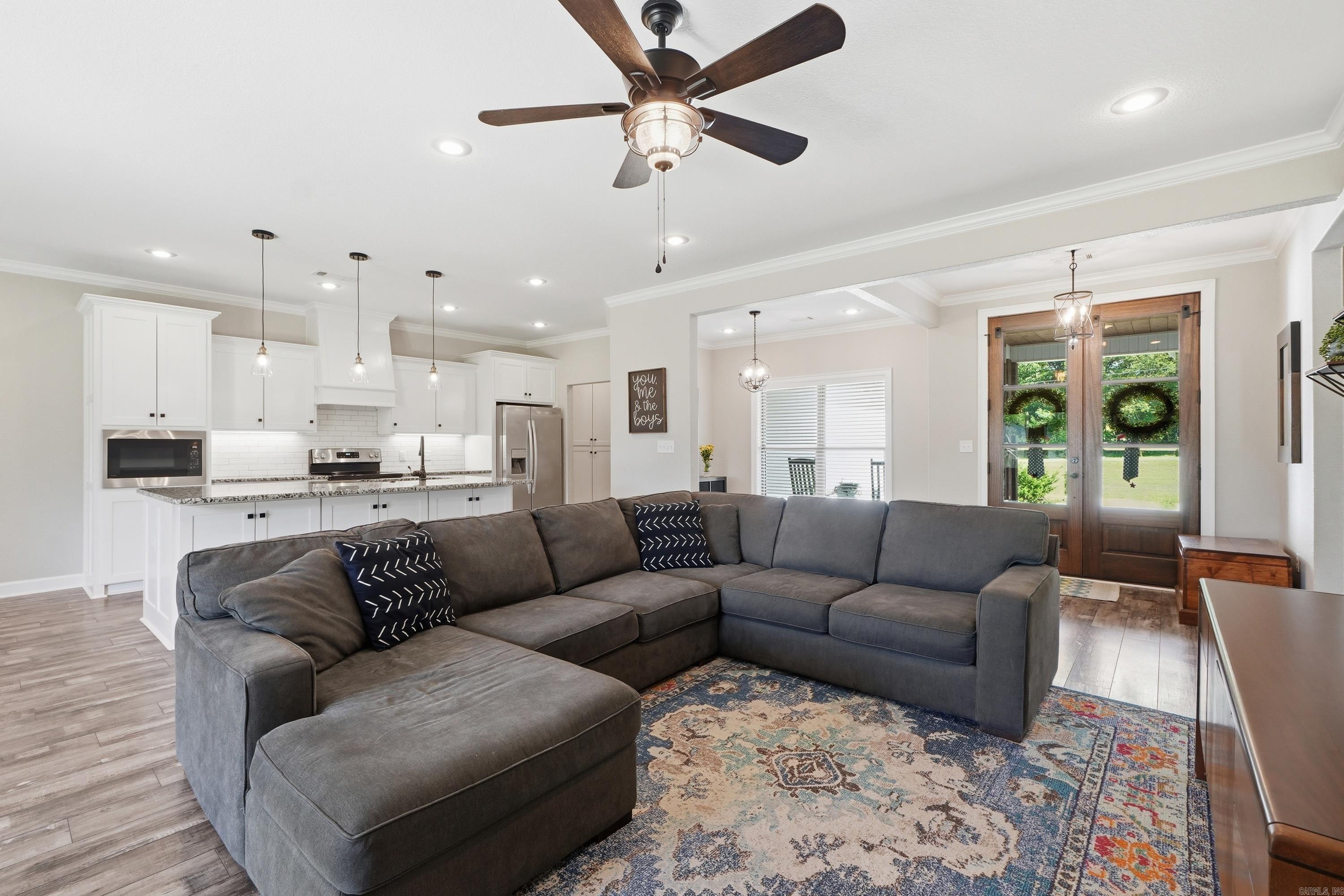 COYOTE RIDGE - Residential