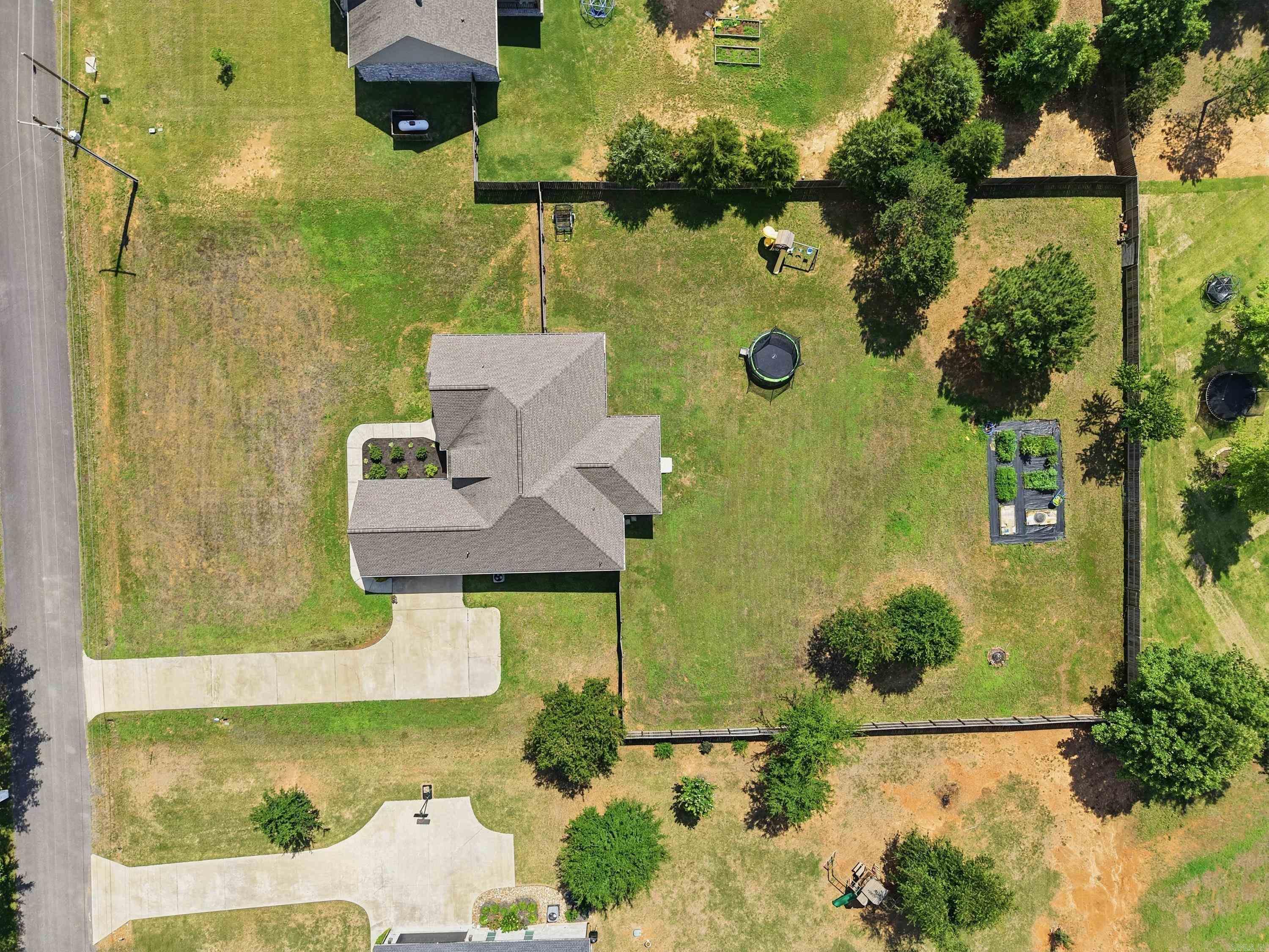 COYOTE RIDGE - Residential