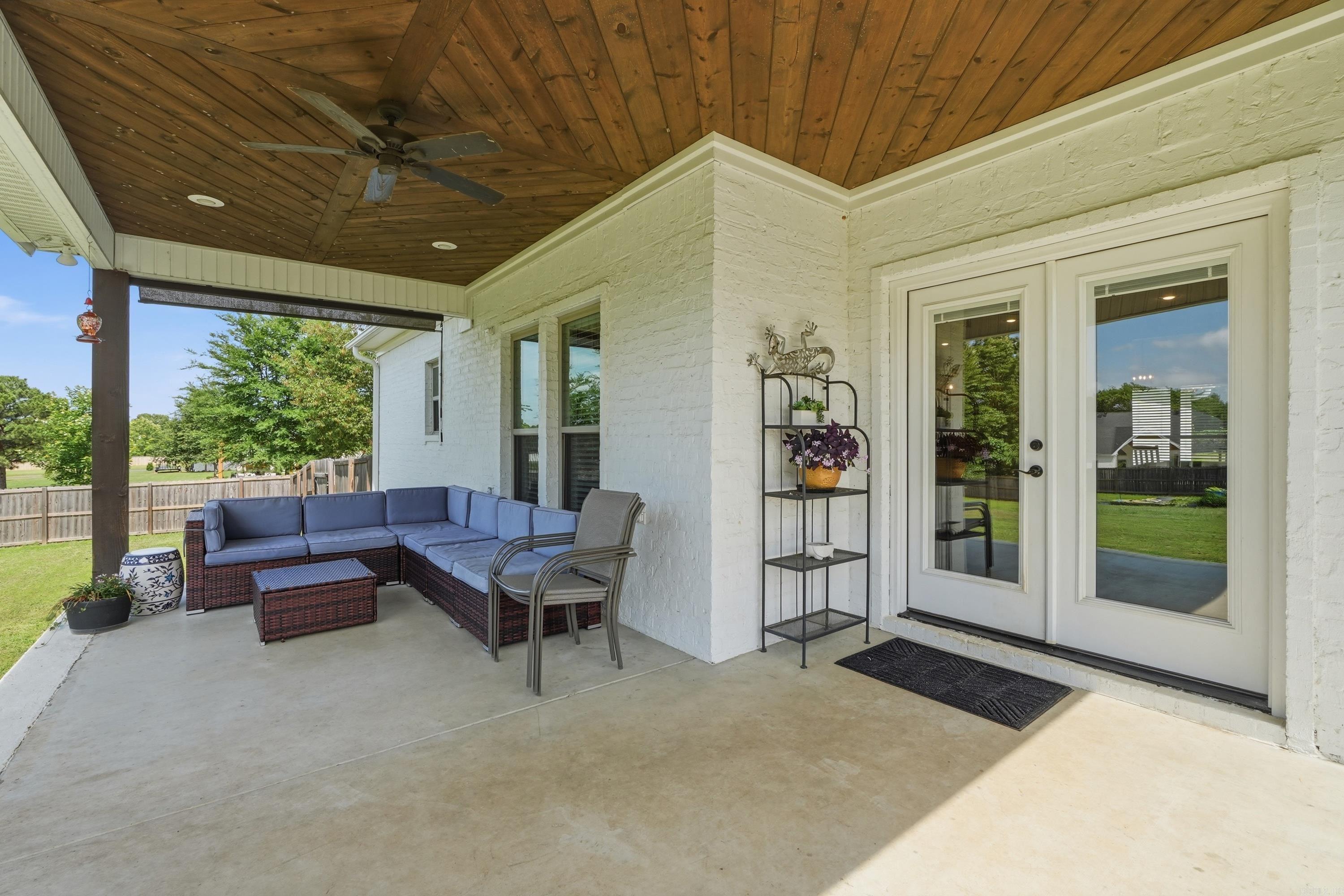 COYOTE RIDGE - Residential