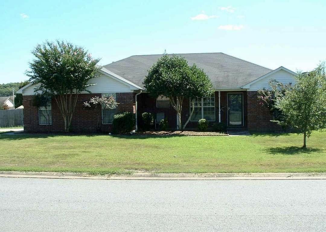 Charming 3-Bed, 2-Bath Home on Spacious Corner Lot! This beautifully maintained home features an open floor plan filled with natural light, creating a warm and inviting atmosphere throughout. The versatile bonus area offers endless possibilities—use it as a formal dining room, home office, or play space to fit your lifestyle. Enjoy outdoor living with a fully fenced backyard, perfect for entertaining or relaxing. Additional highlights include a 2-car garage, storage shed, and washer & dryer connections with the home. Nestled in a prime location close to schools, shopping, and dining—this home truly has it all!