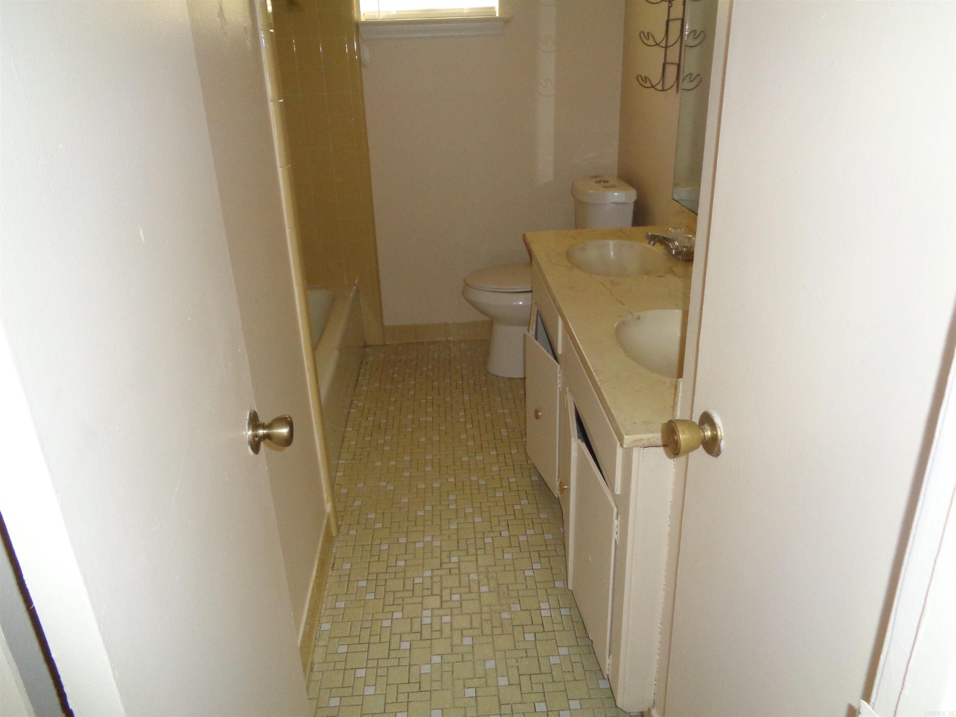 Beverly Hills - Residential Lease