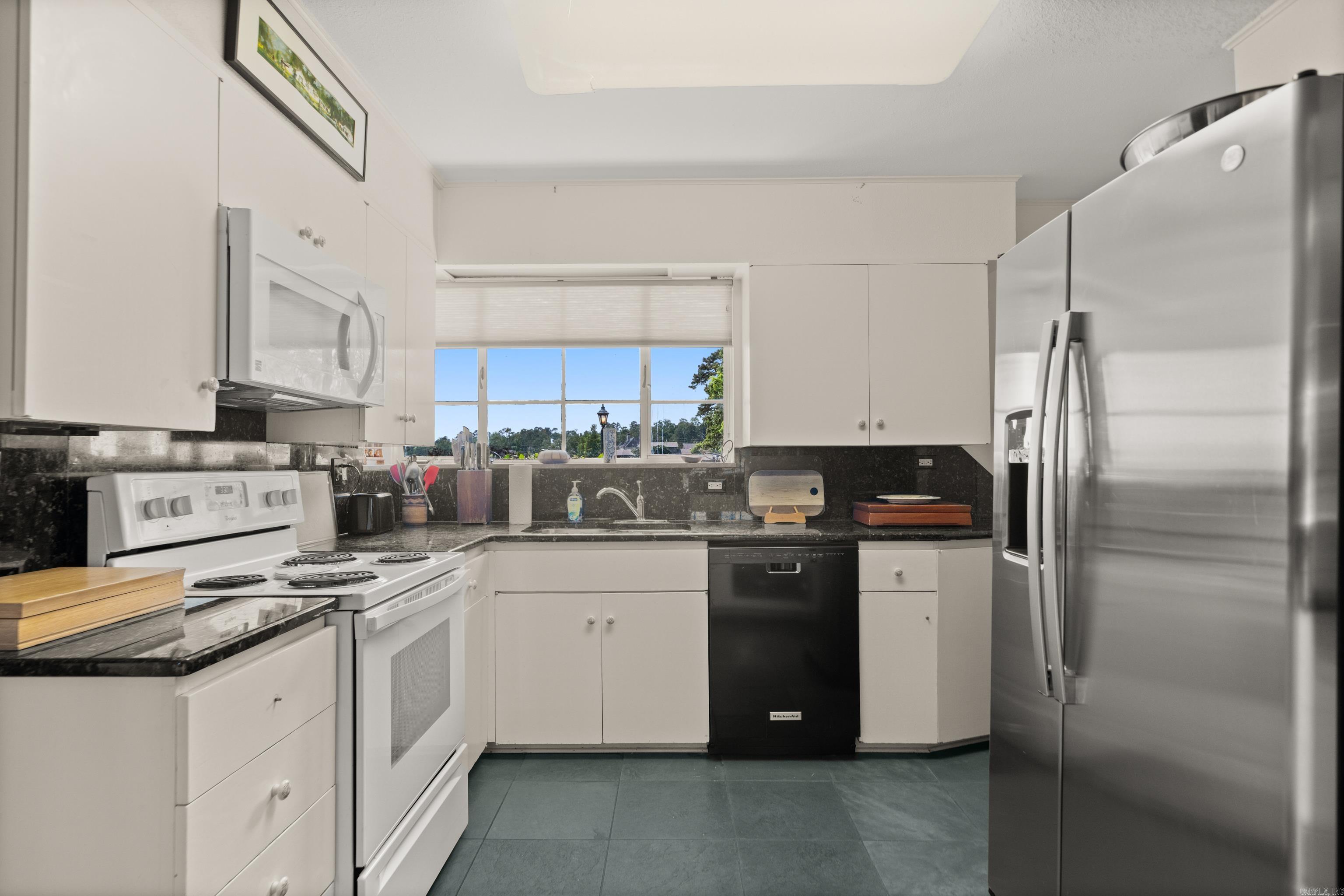 BASKIN, H.F. - Residential
