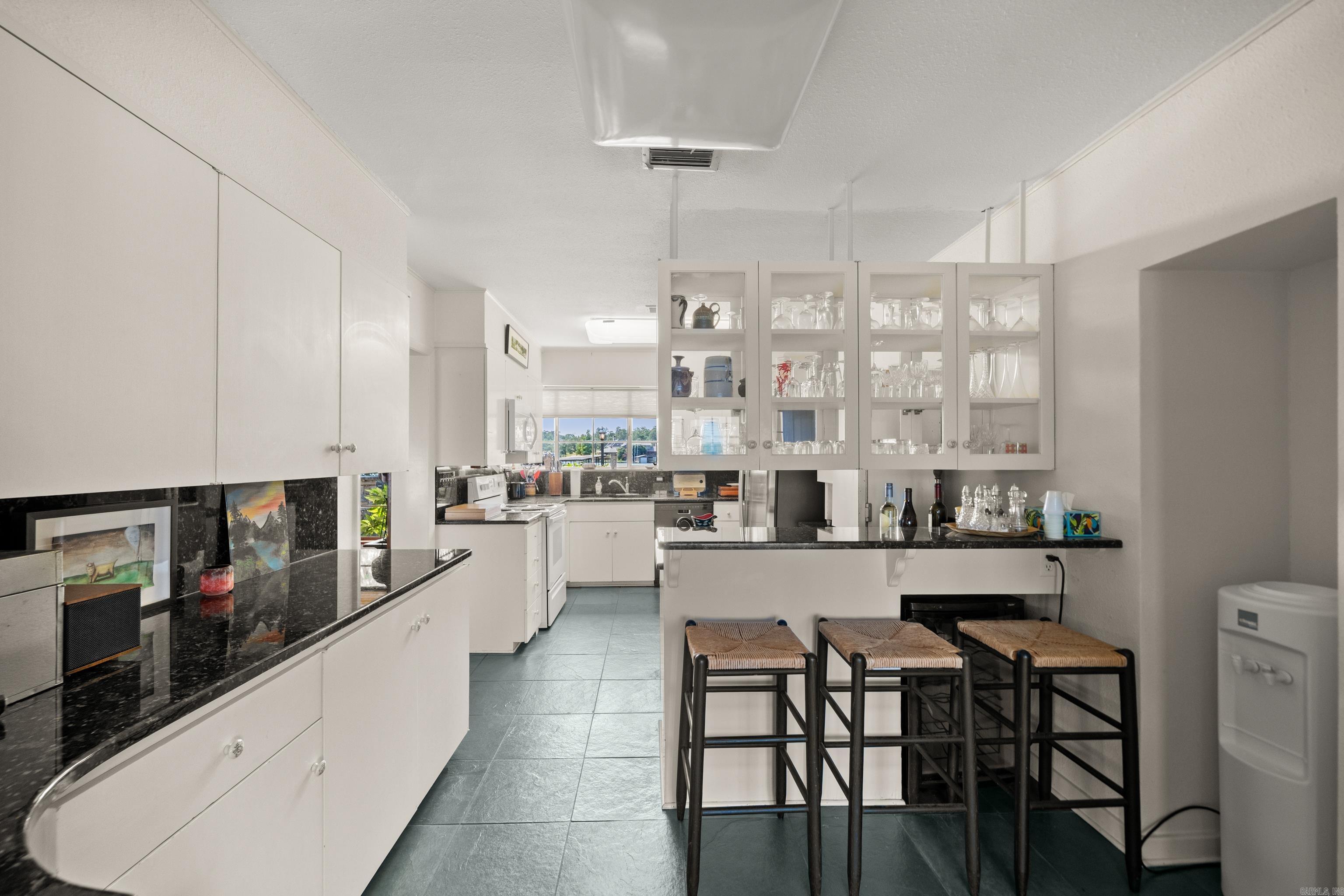 BASKIN, H.F. - Residential