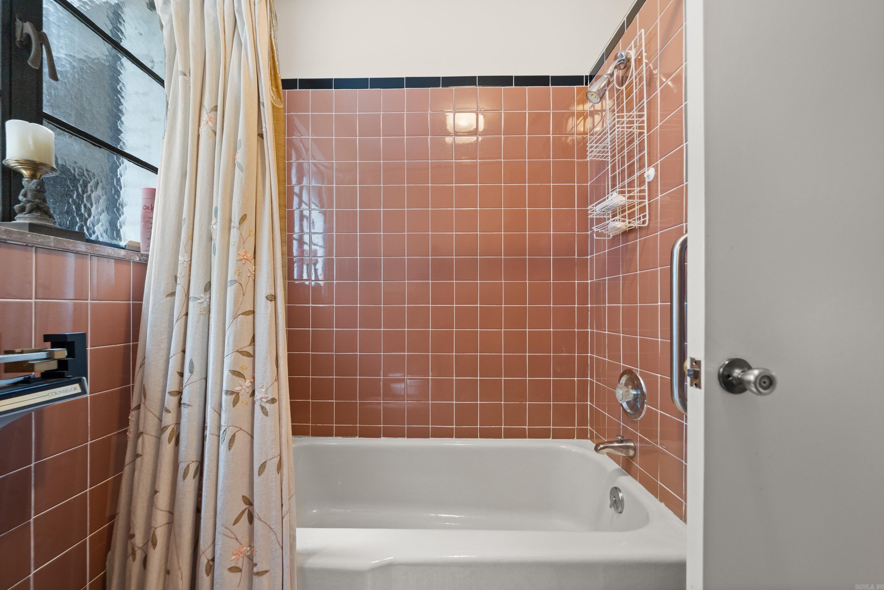 BASKIN, H.F. - Residential