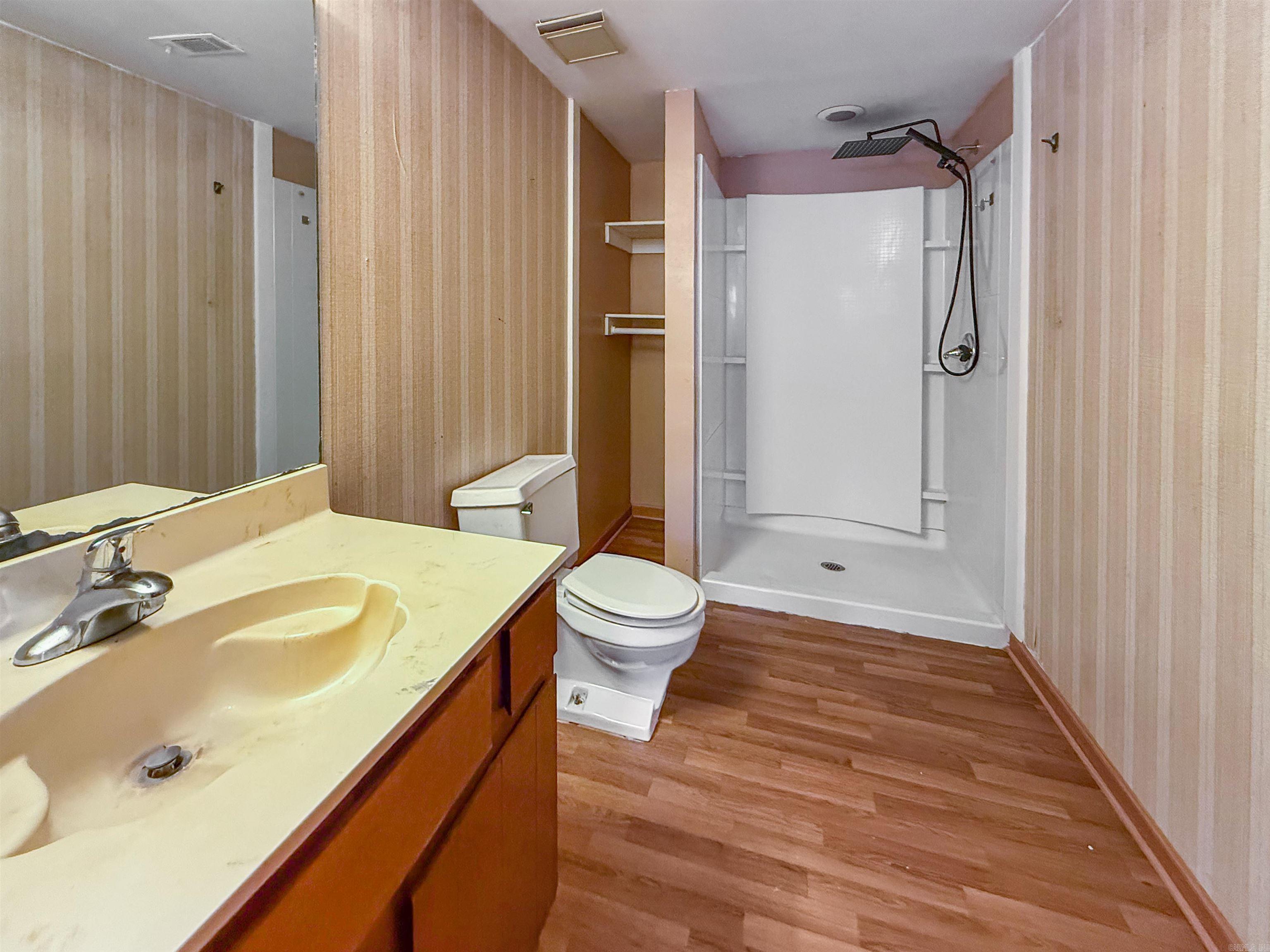 VALLEY VIEW - Residential