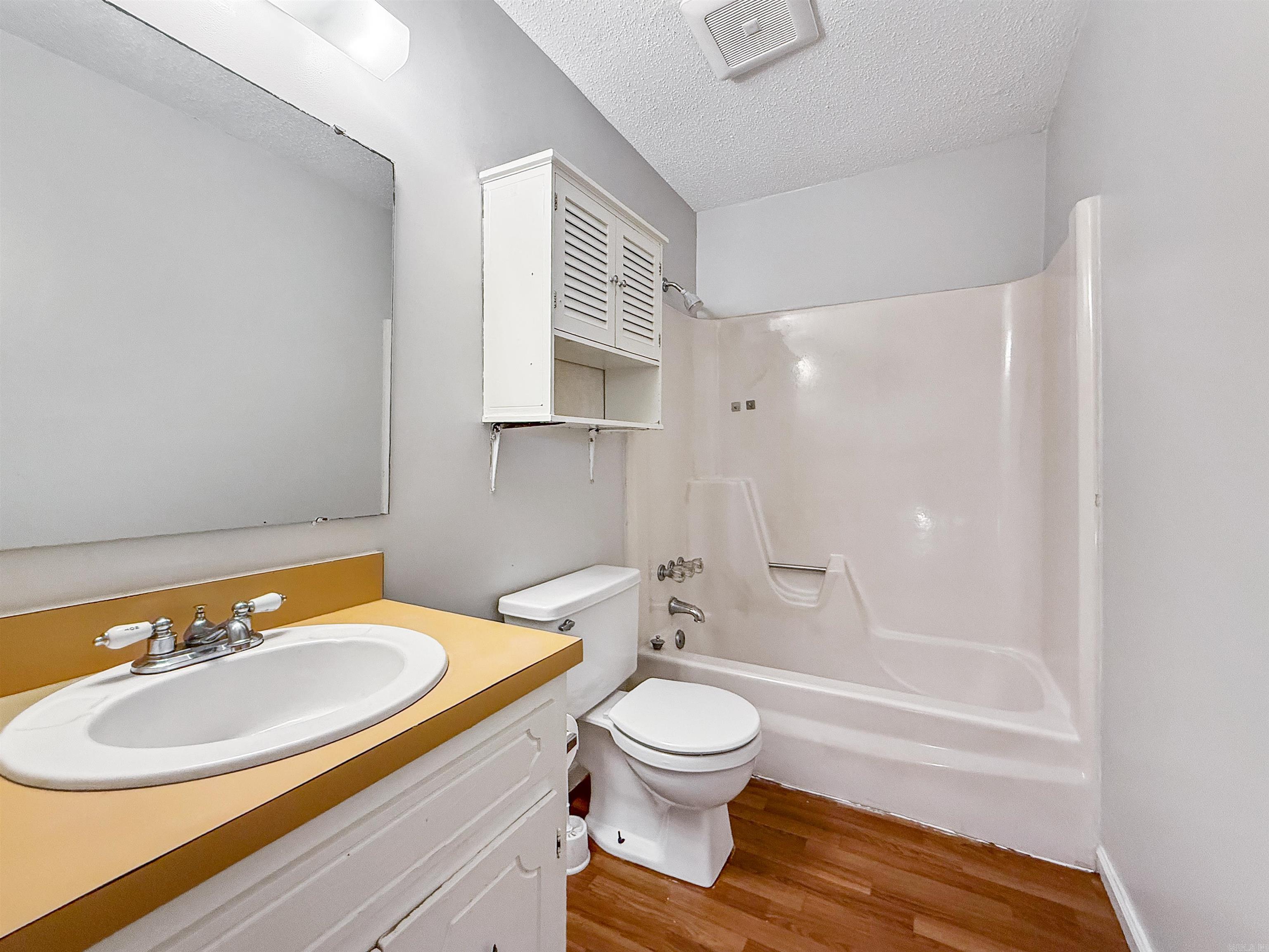 VALLEY VIEW - Residential