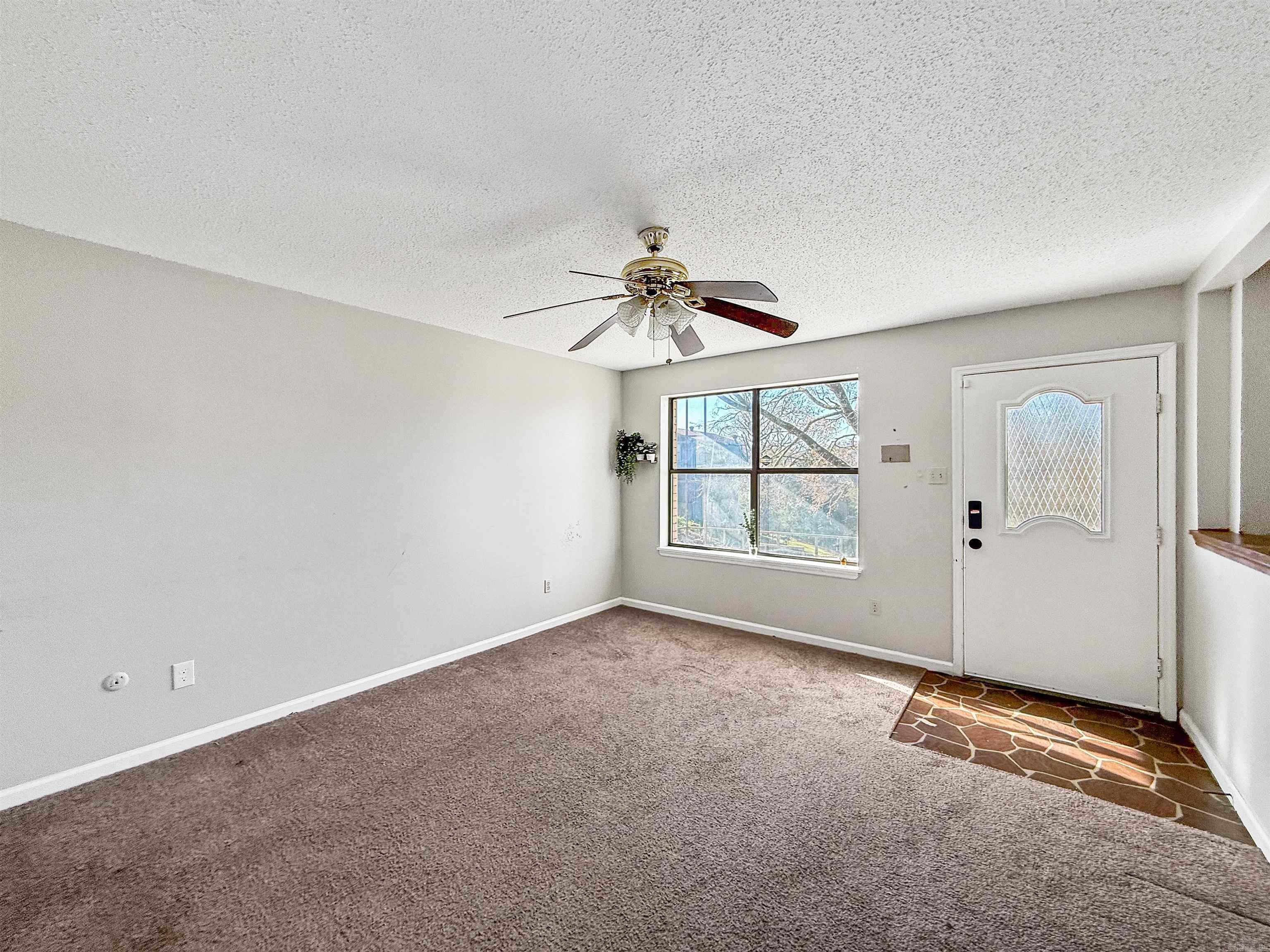 VALLEY VIEW - Residential