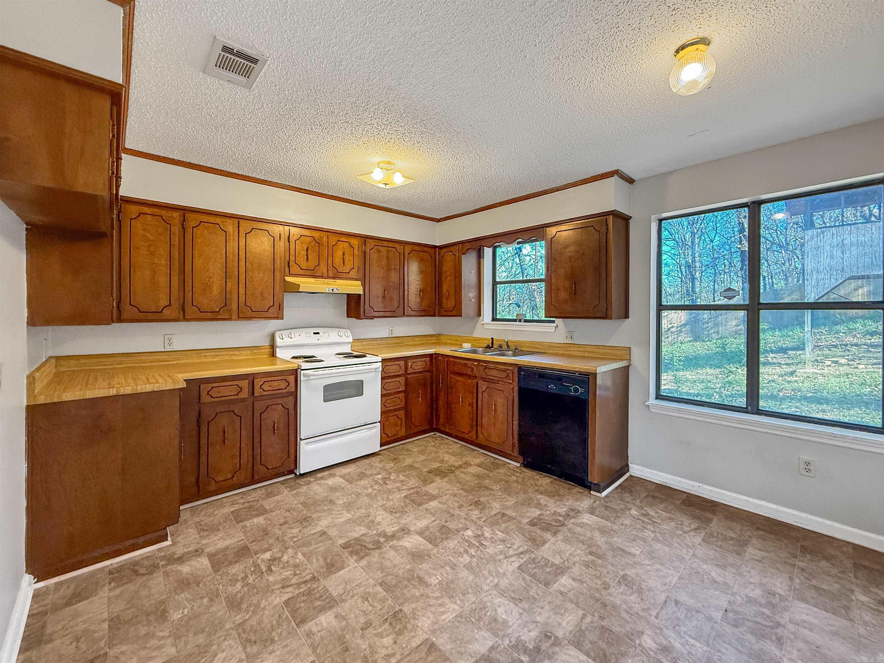 VALLEY VIEW - Residential