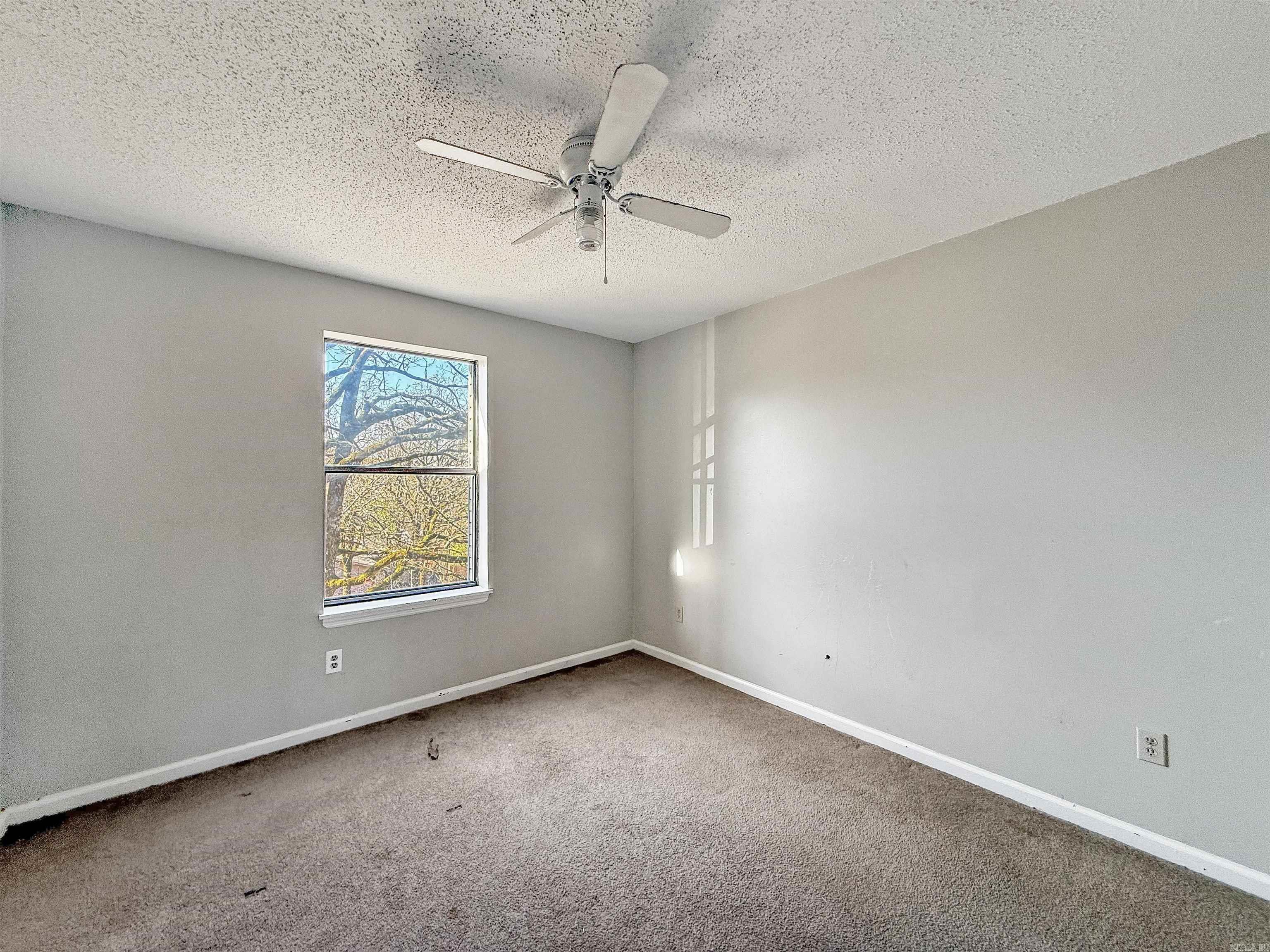 VALLEY VIEW - Residential