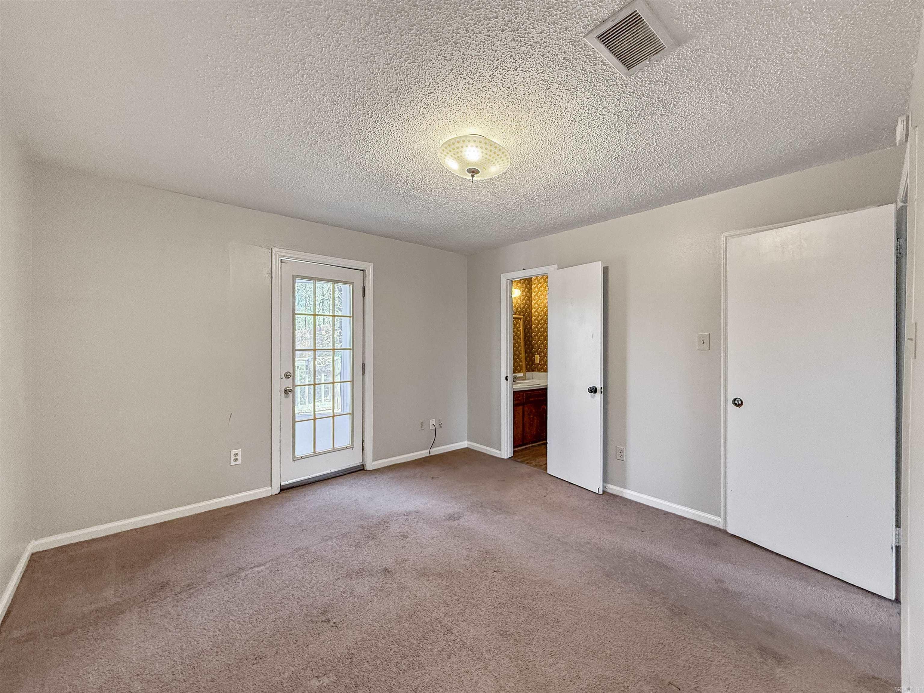 VALLEY VIEW - Residential