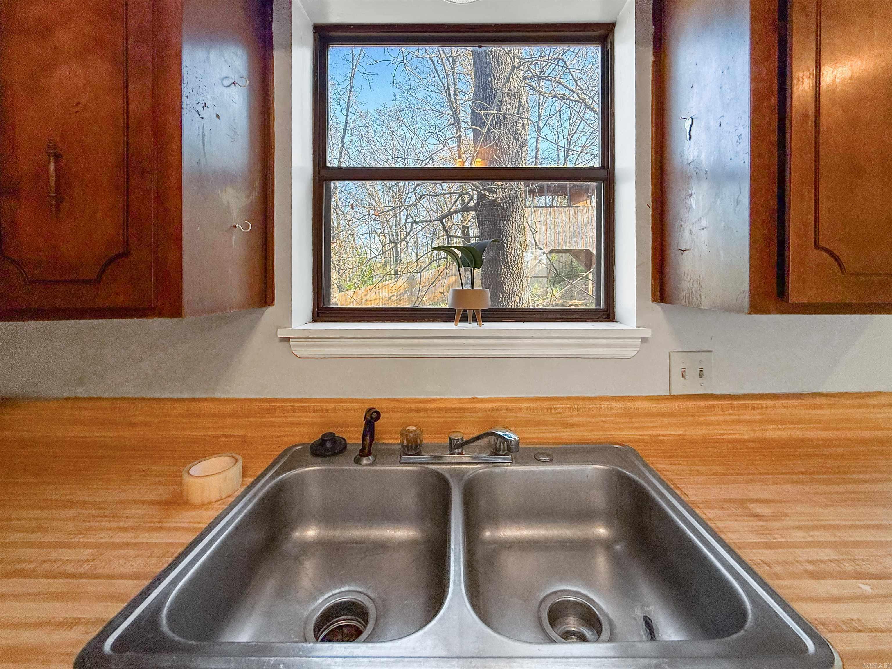 VALLEY VIEW - Residential