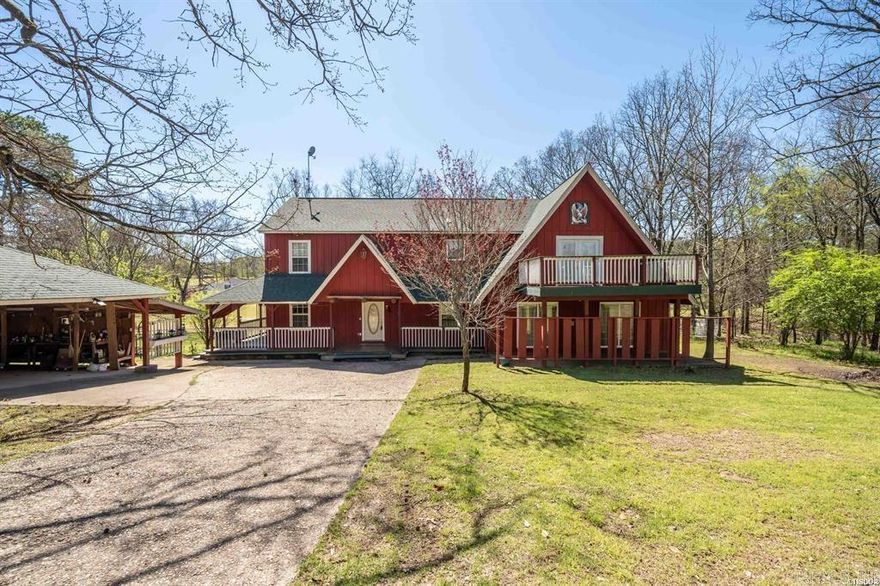 Highly Motivated Seller!!! Unique A-Frame Farmhouse sits in the gated community of Diamondhead.This delightful home offers a gourmetkitchen complete with granite countertops, pot filler over the stove, and a vast amount of cabinets. The kitchen also has a fantasticbreakfast bar for those early birds. No kitchen like this would be complete without a large pantry offering storage for a magnitude ofitems. The living room boasts ample comfy room, as well as two fireplaces, a hearth room, and a custom designed wet bar that is perfectfor entertaining during football season. The primary bedroom oasis provides an expansive walk-in closet. The primary bathroom has agarden tub with rain shower, as well as a full sized sauna for relaxation and de-stressing after a long day. Enjoy the astonishing views ofthe 18th fairway from the roomy, wrap around porch. Or move to the upstairs entertainment area with a balcony to enjoy the night sky.Amenities are an Olympic sized pool, 18 hole PGA golf course, basketball, tennis, pickleball courts, playground, pavillion, andCountryClub with 19th hole bar and grill. New roof July 2024! This house is one you will not want to miss!!