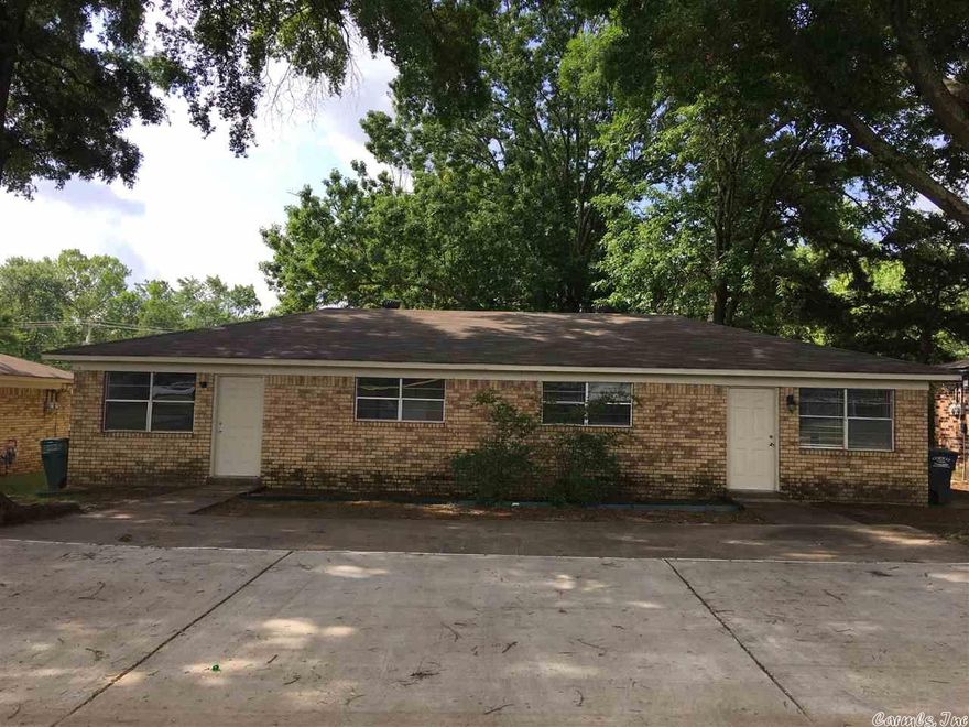 Two bedroom one bath duplex. Large back yard close to colleges and interstate access. Large pound for fishing or relaxing around just across the street. $20 Application fee per adult. Income requirements are 3 times monthly rent. Credit check, income verification are required.