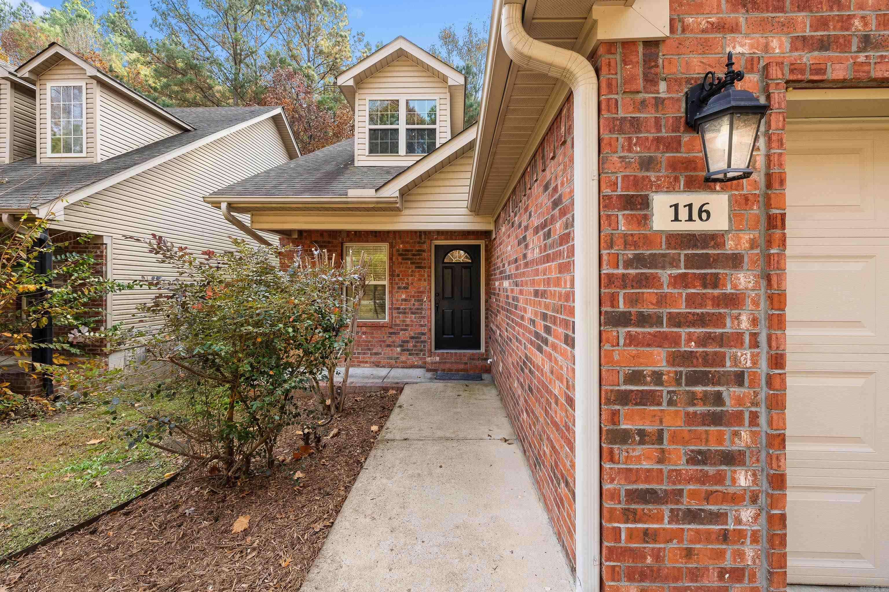 BRADY MEADOWS - Residential