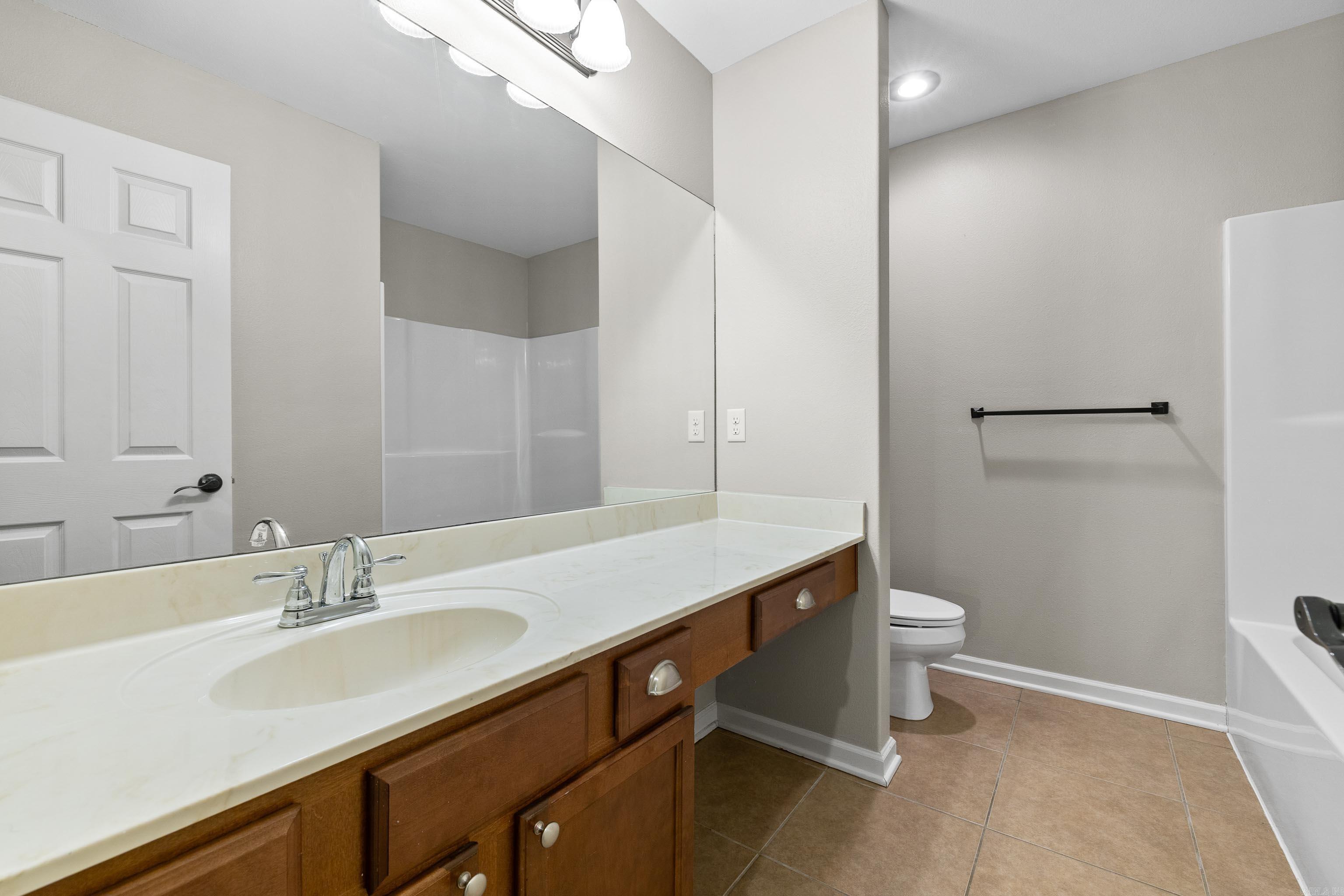 BRADY MEADOWS - Residential