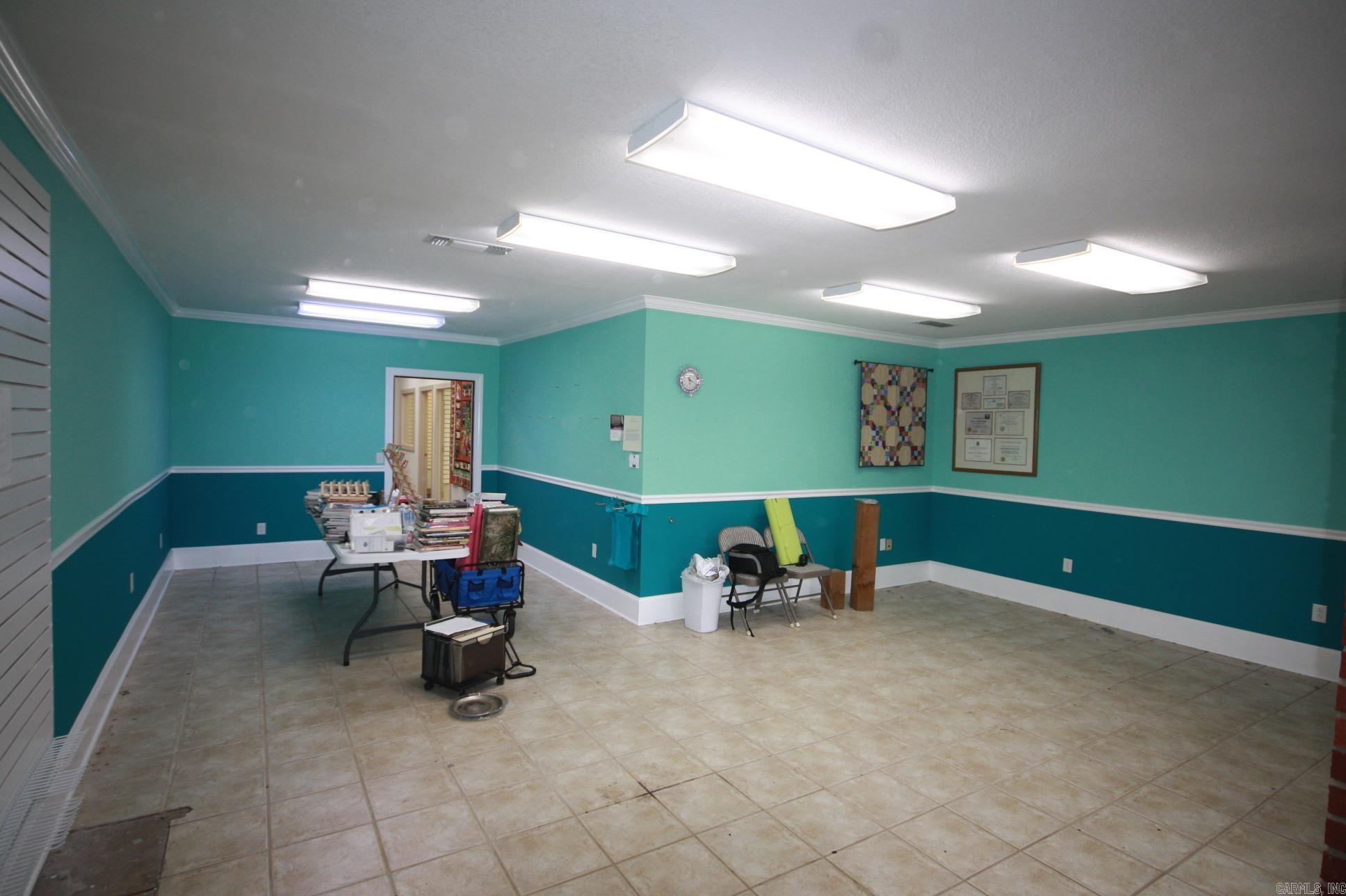 NEW NASHVILLE - Commercial Sale