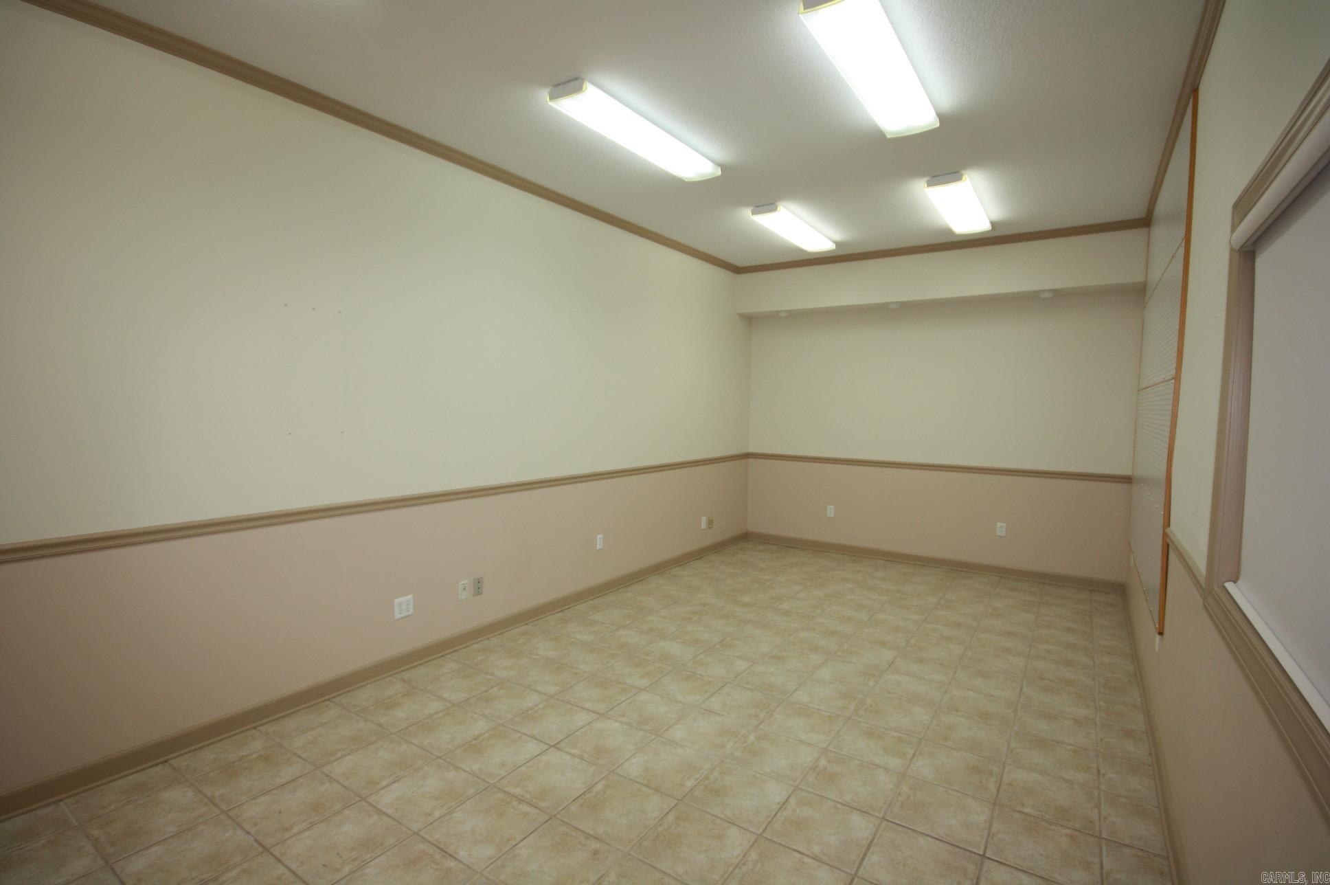 NEW NASHVILLE - Commercial Sale