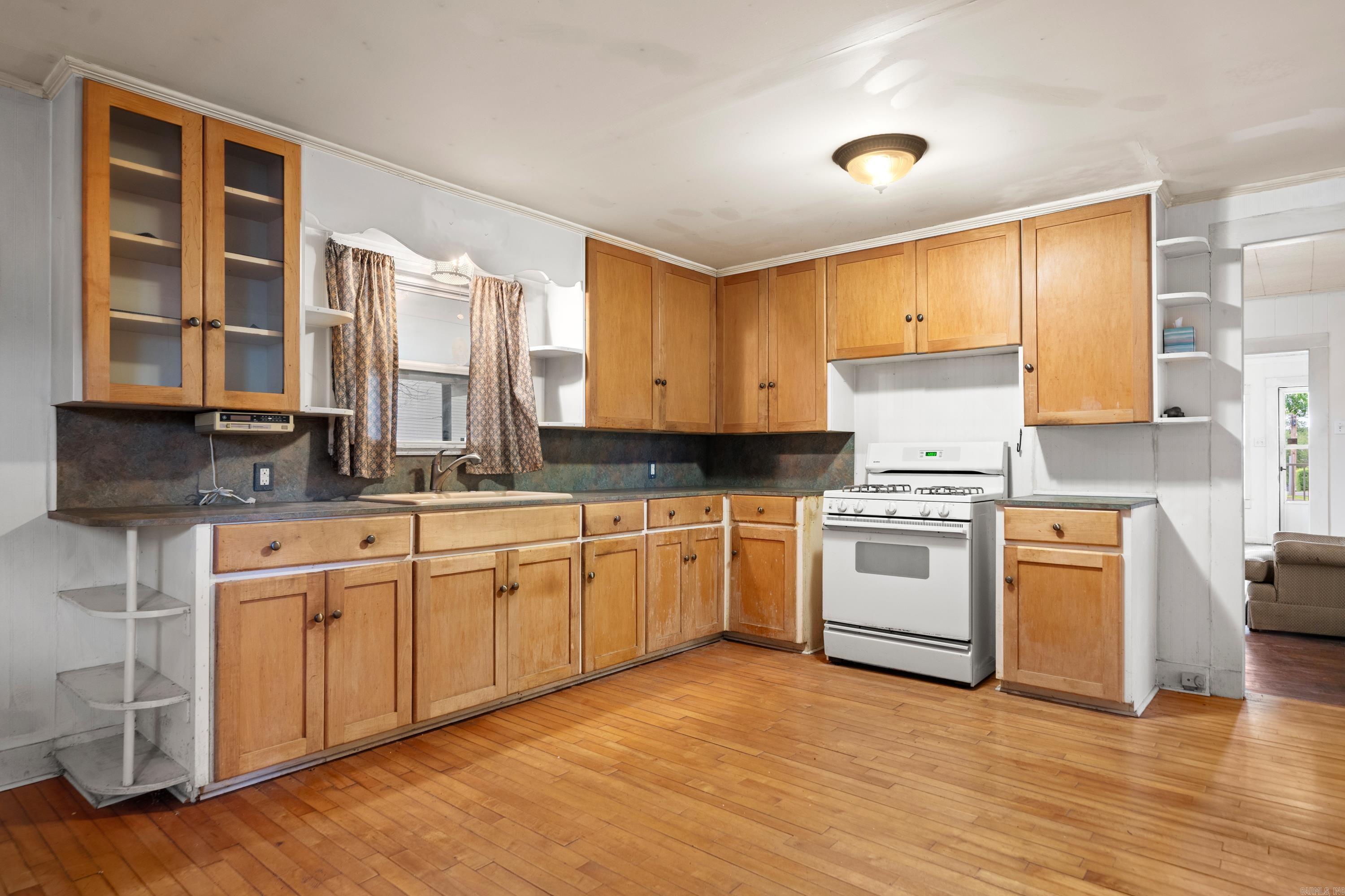 GRIFFITH, J.R. - Residential