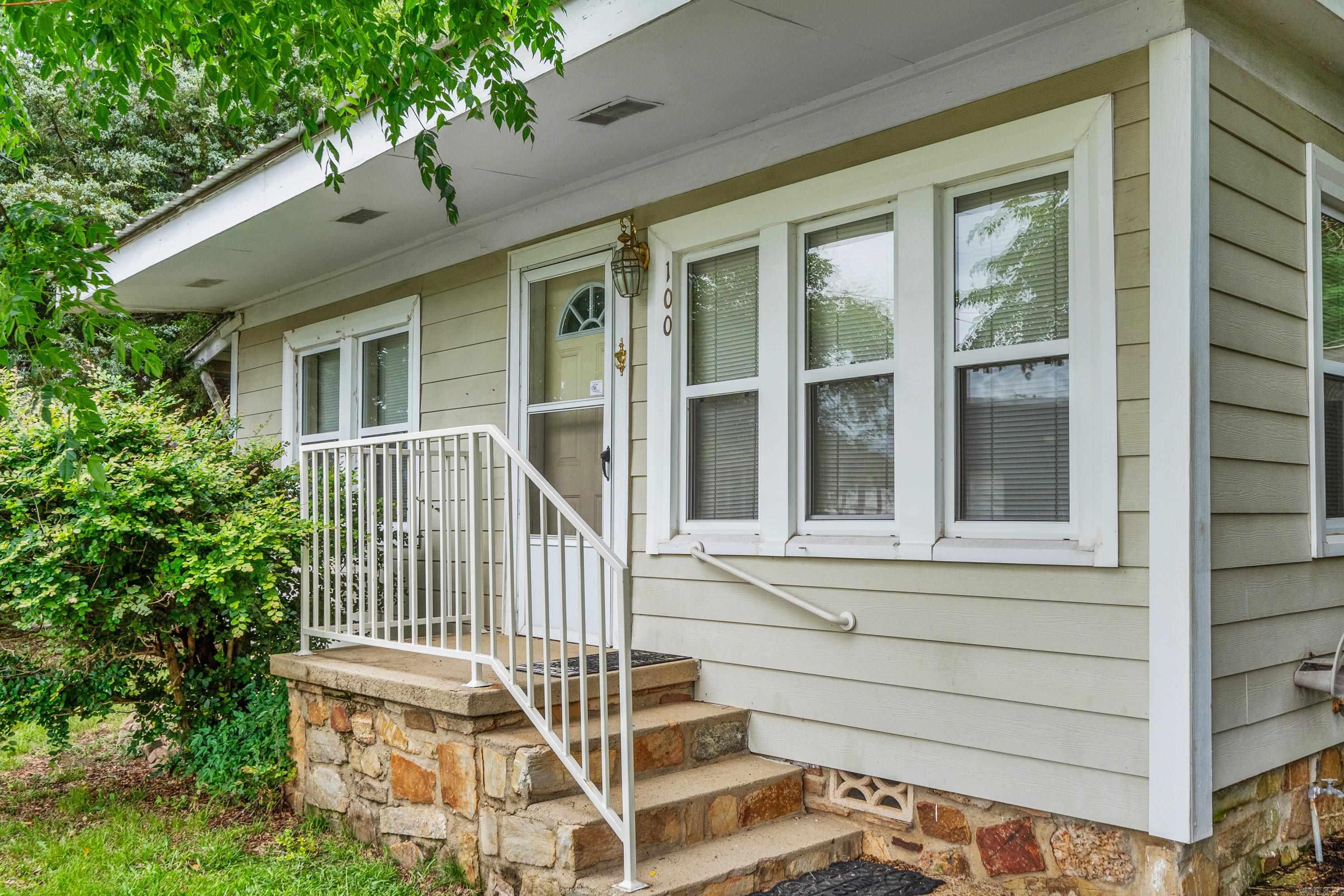 GRIFFITH, J.R. - Residential