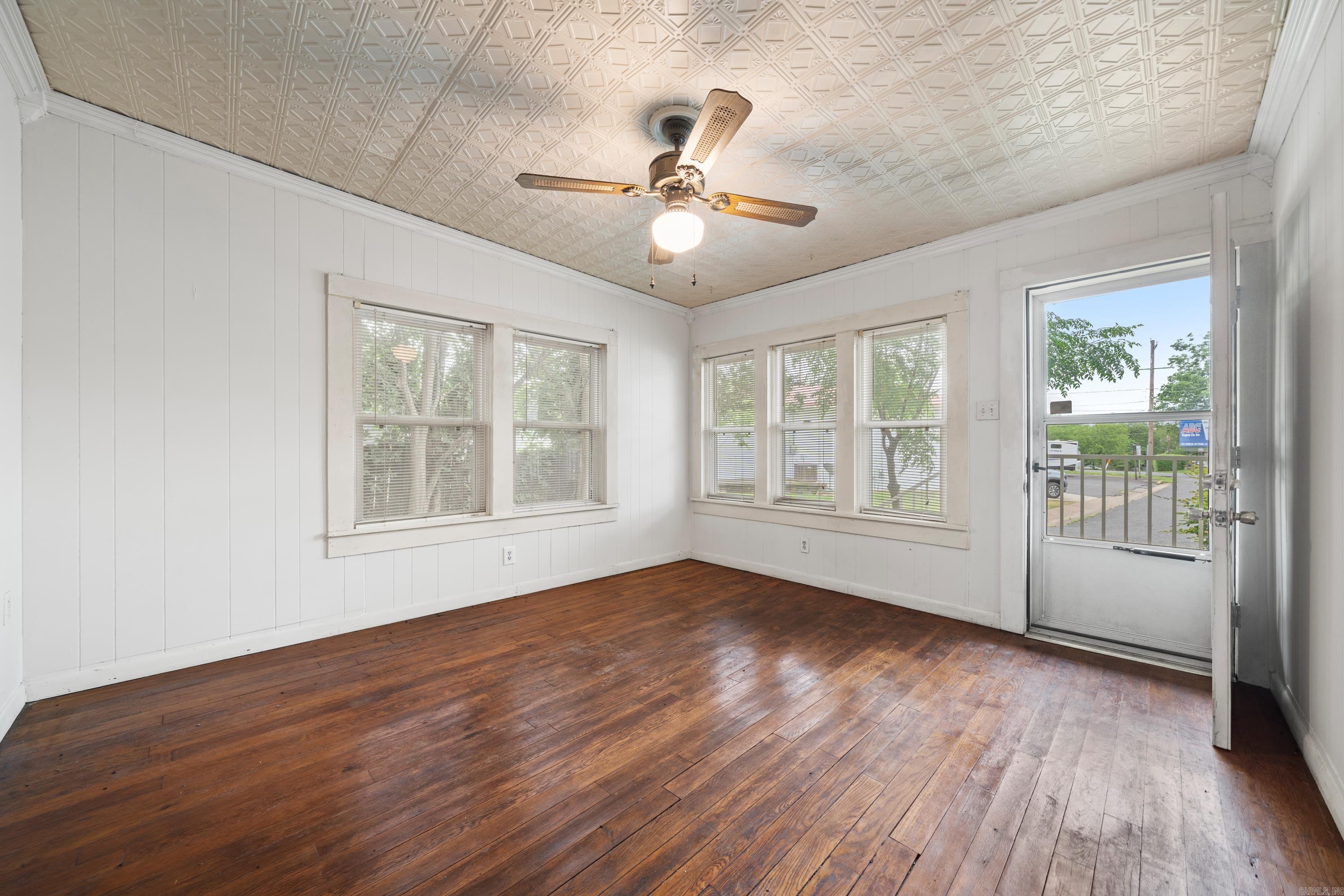 GRIFFITH, J.R. - Residential