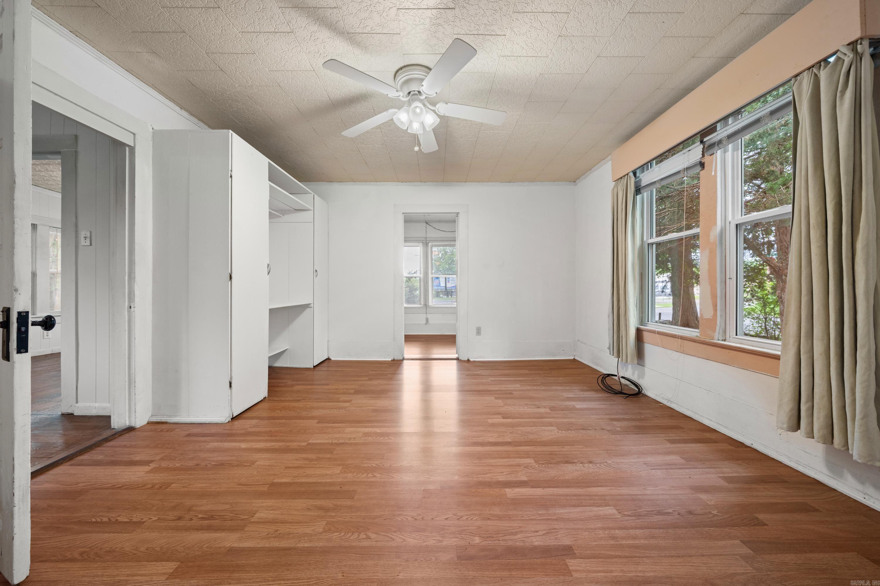 GRIFFITH, J.R. - Residential