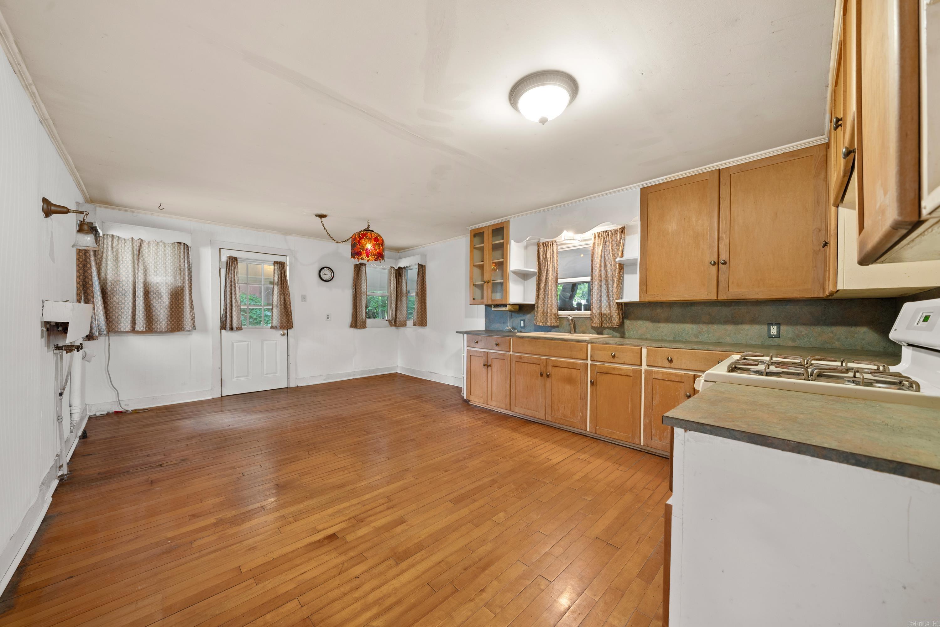 GRIFFITH, J.R. - Residential