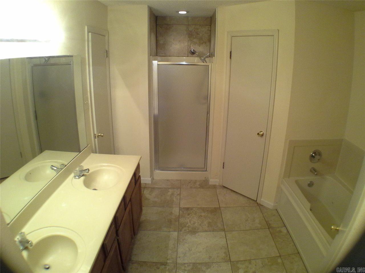 Bryant Meadows VII - Residential Lease