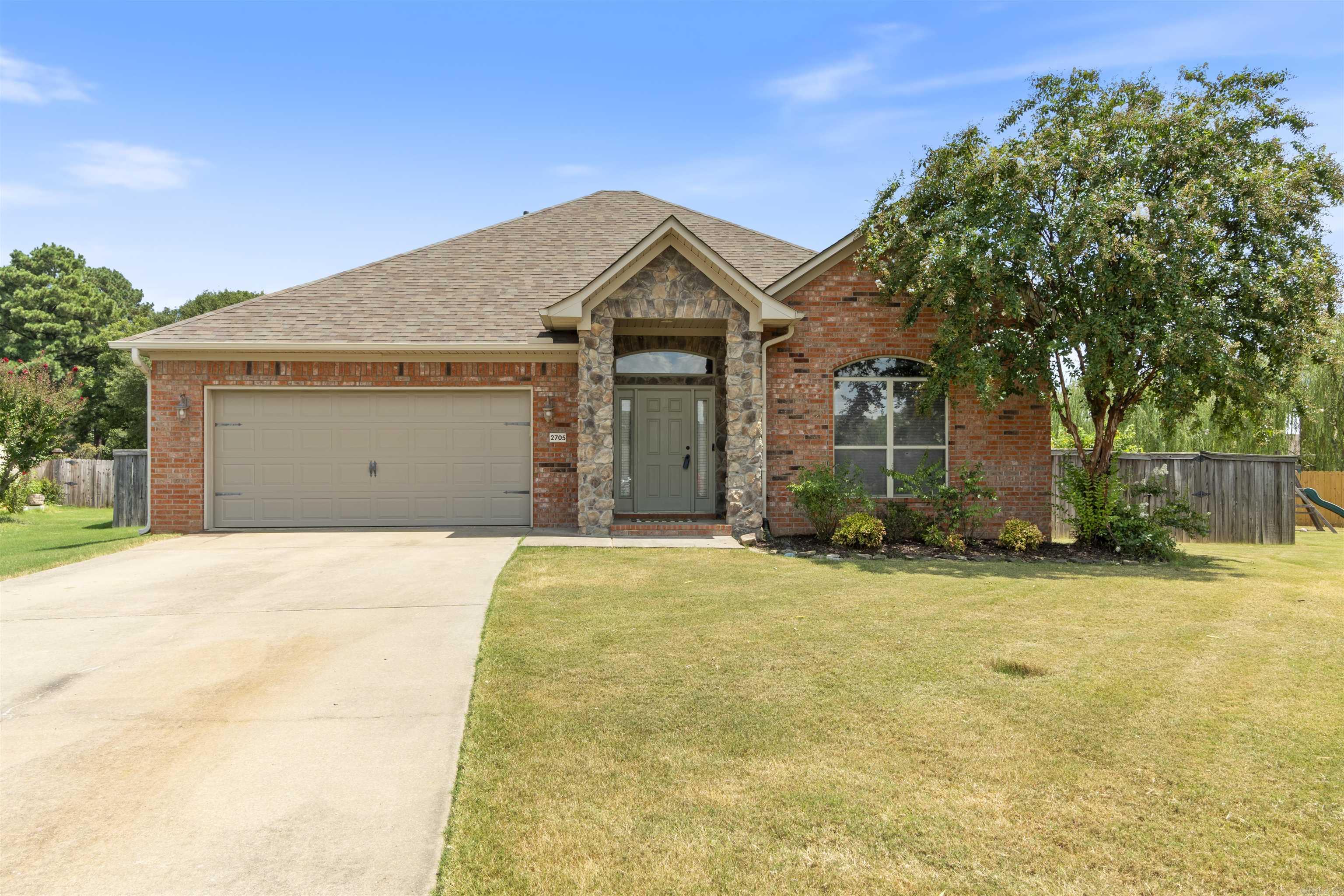 Great home with all the improvements you want! New roof '22, new water heater '20, new HVAC '22, Garage door '21, Bosch dishwasher '20. Don't miss out on this beautiful Conway home!