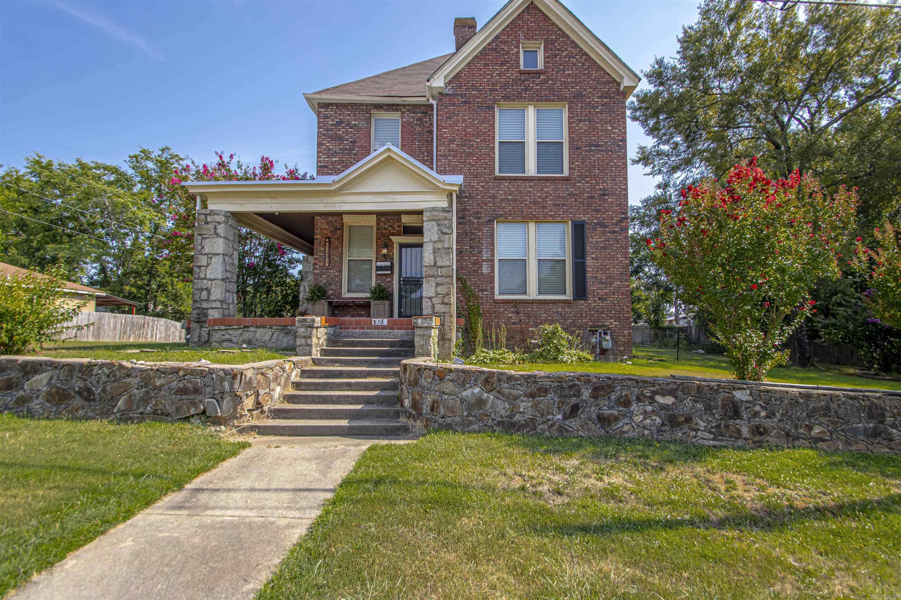 BRADDOCKS - Residential