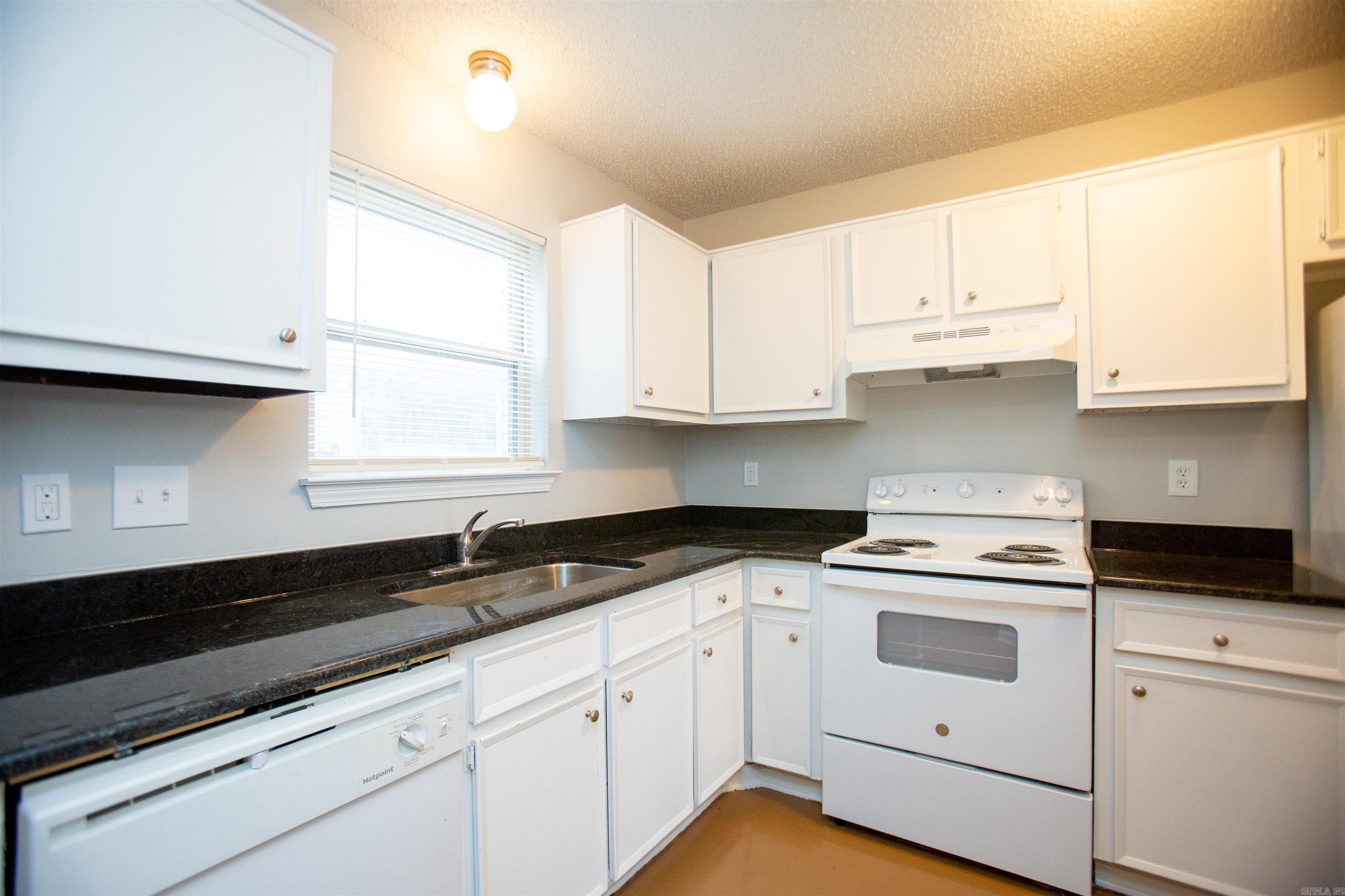 Edge Hill Townhomes - Residential Income