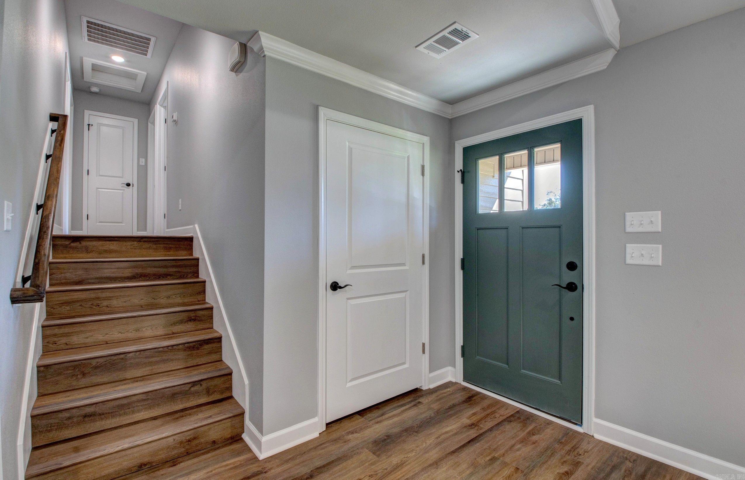 STONEWALL - Residential