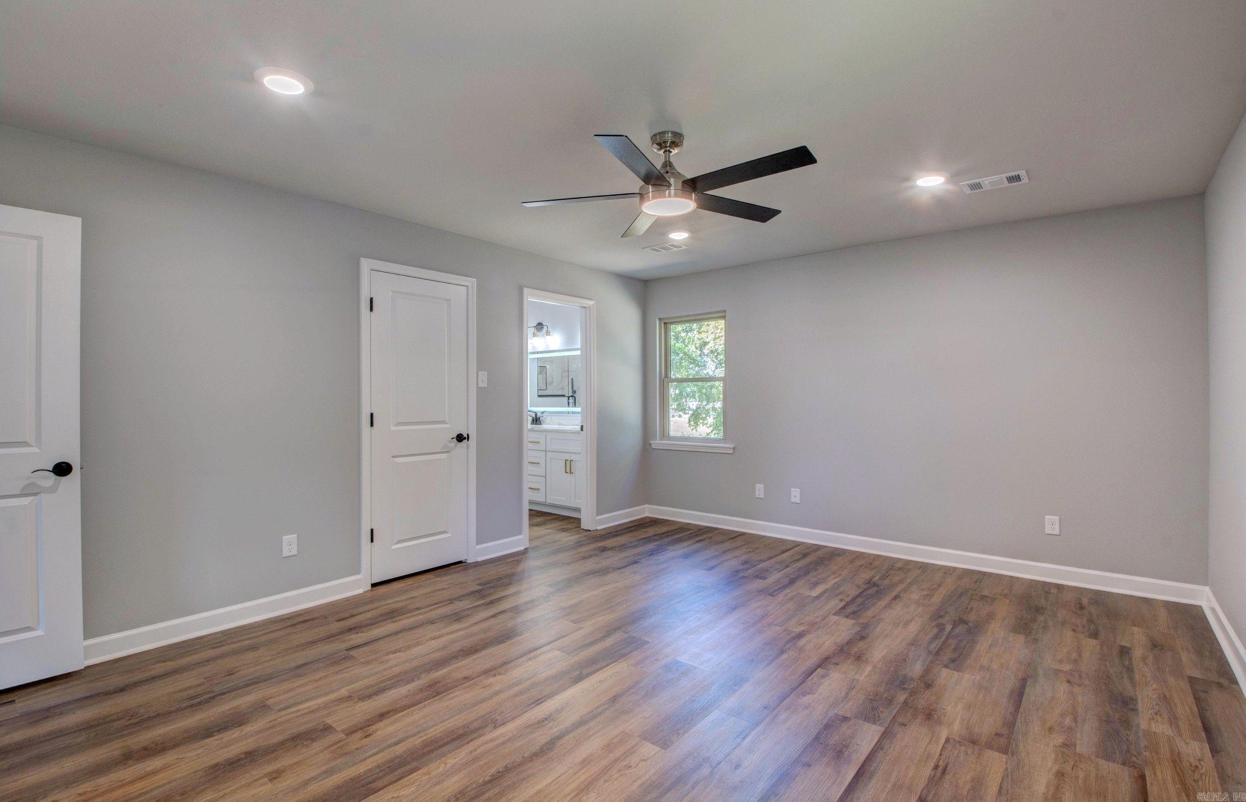 STONEWALL - Residential
