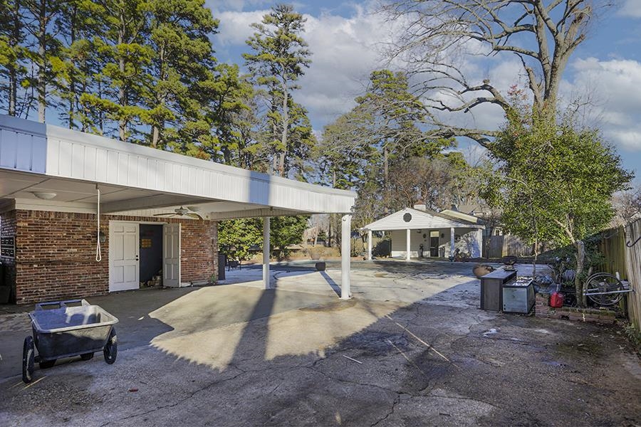 Newtons - Residential